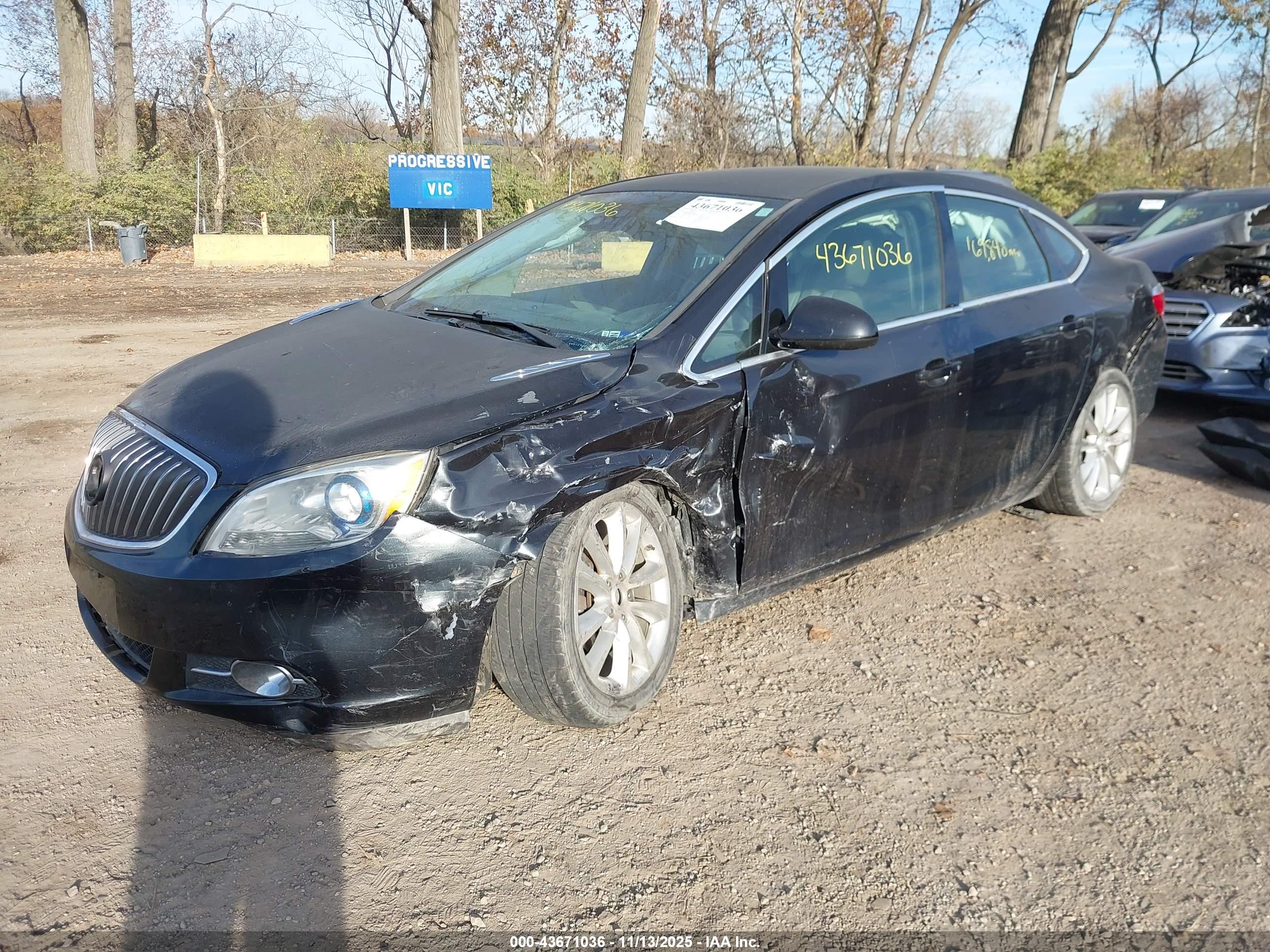 BUICK VERANO image 2
