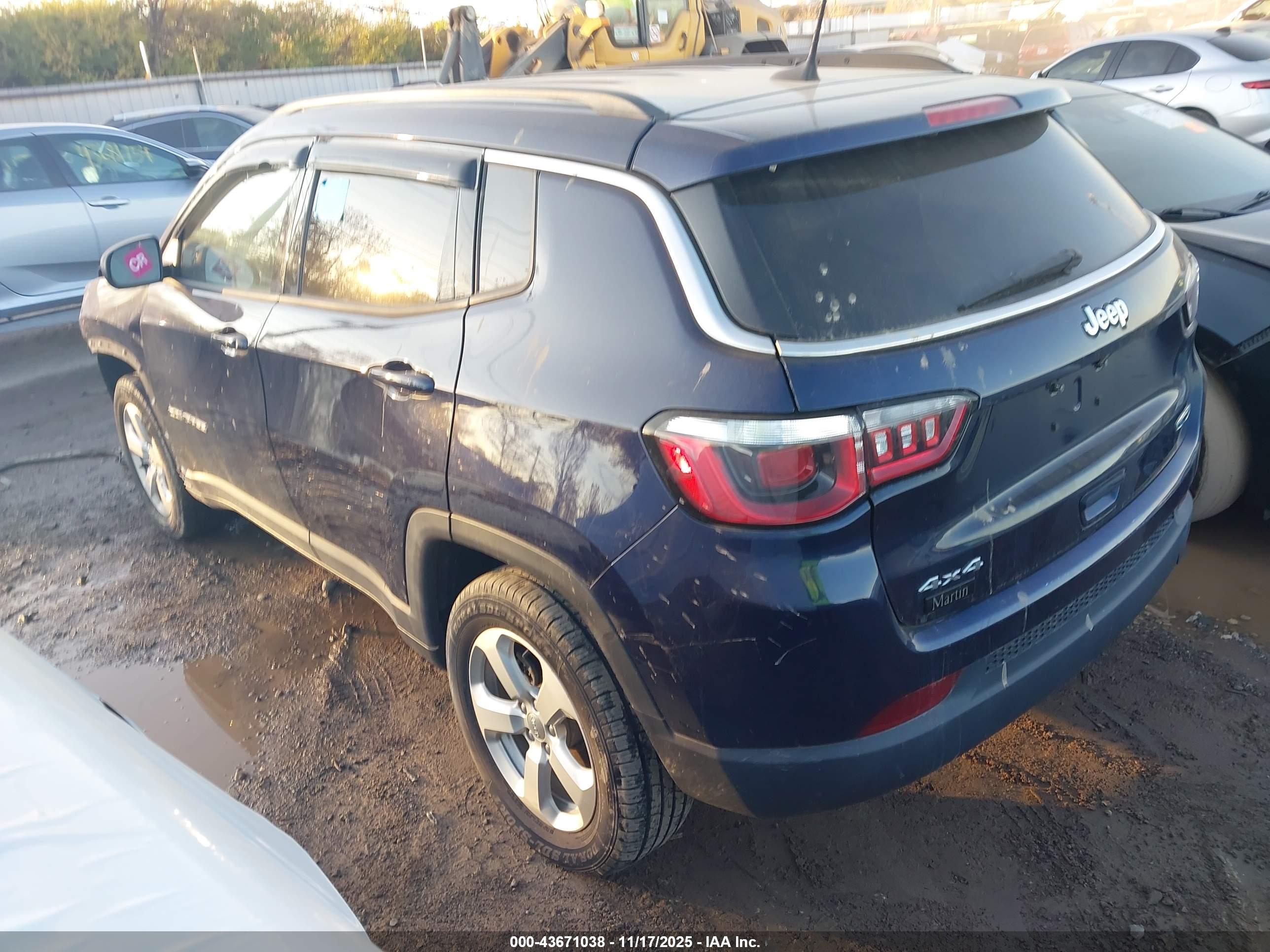 JEEP COMPASS image 3