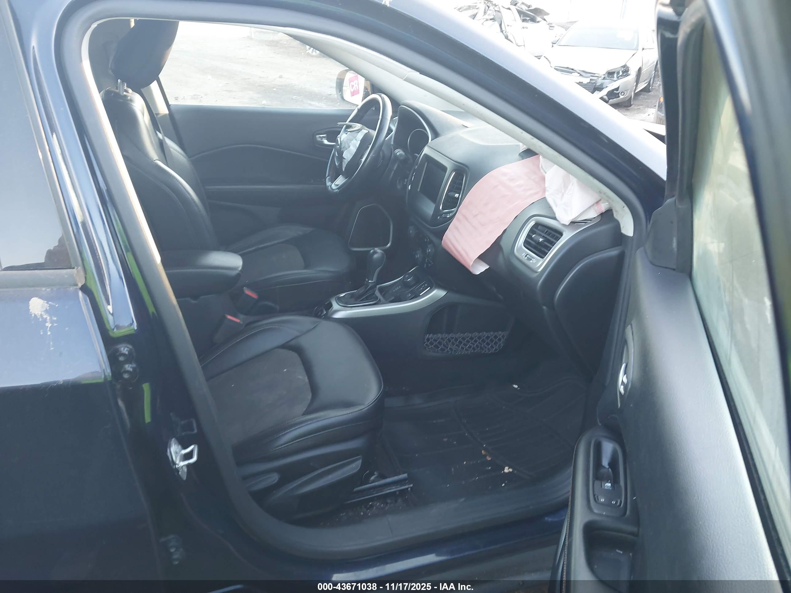 JEEP COMPASS image 5