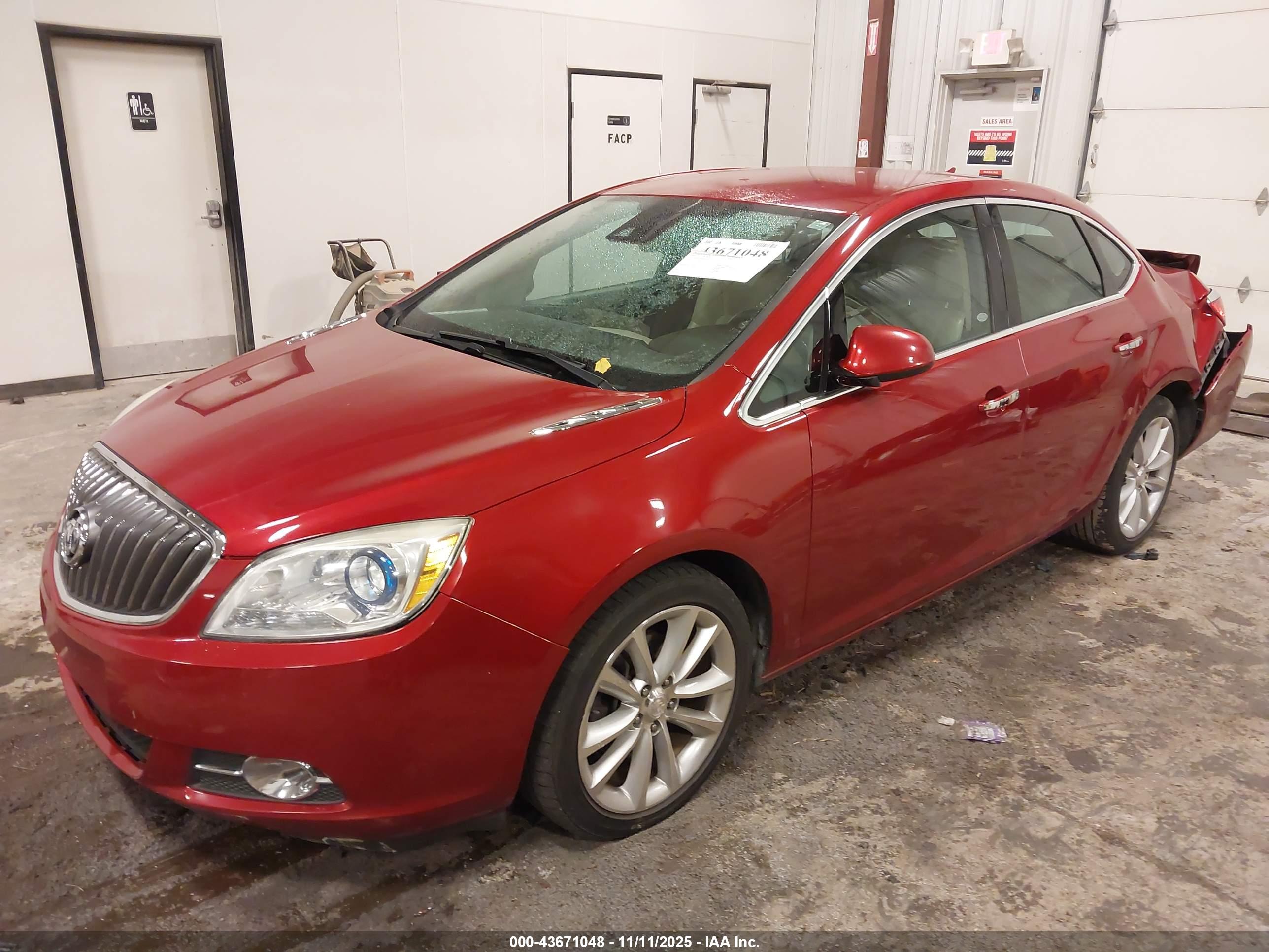 BUICK VERANO image 2