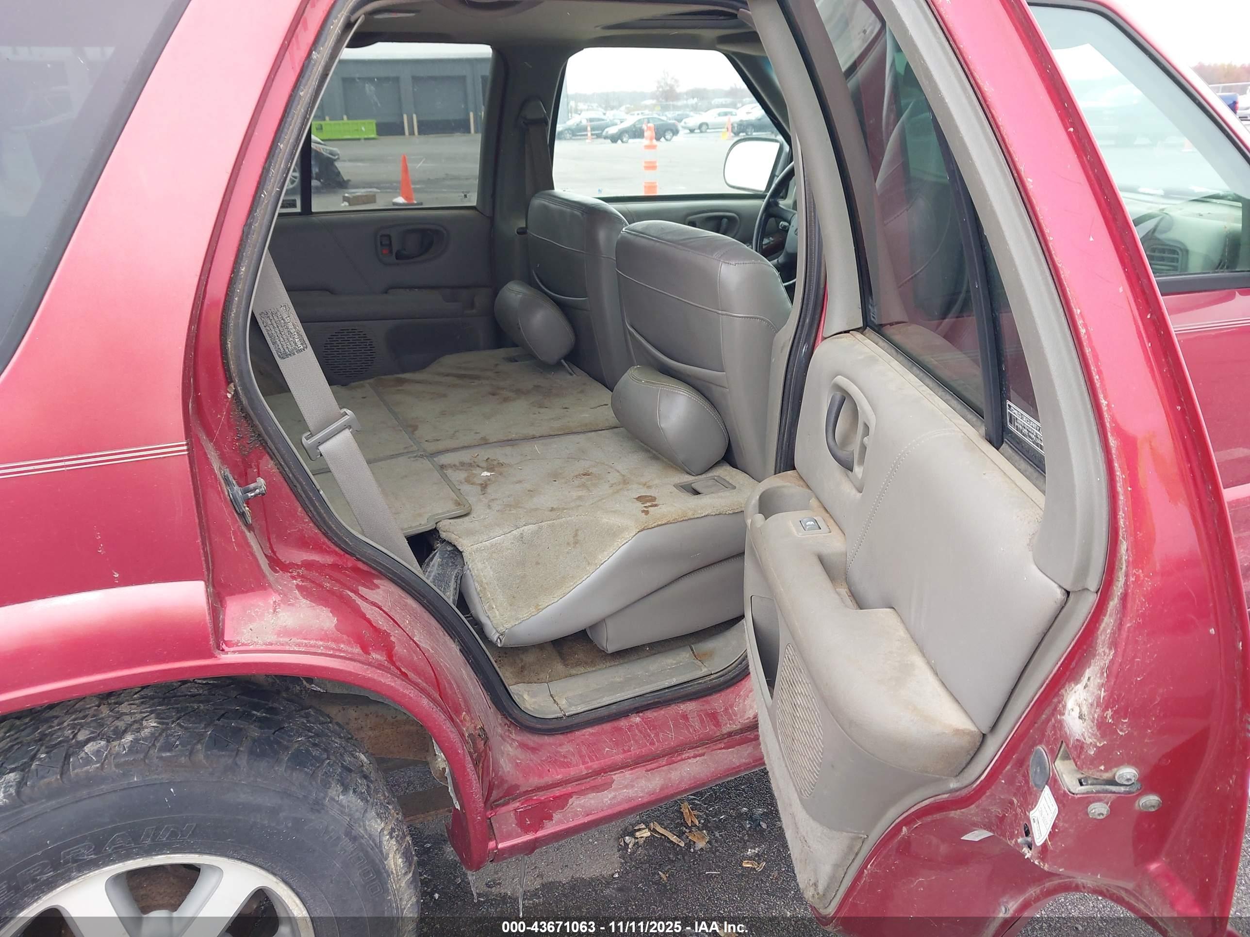 OLDSMOBILE BRAVADA image 8