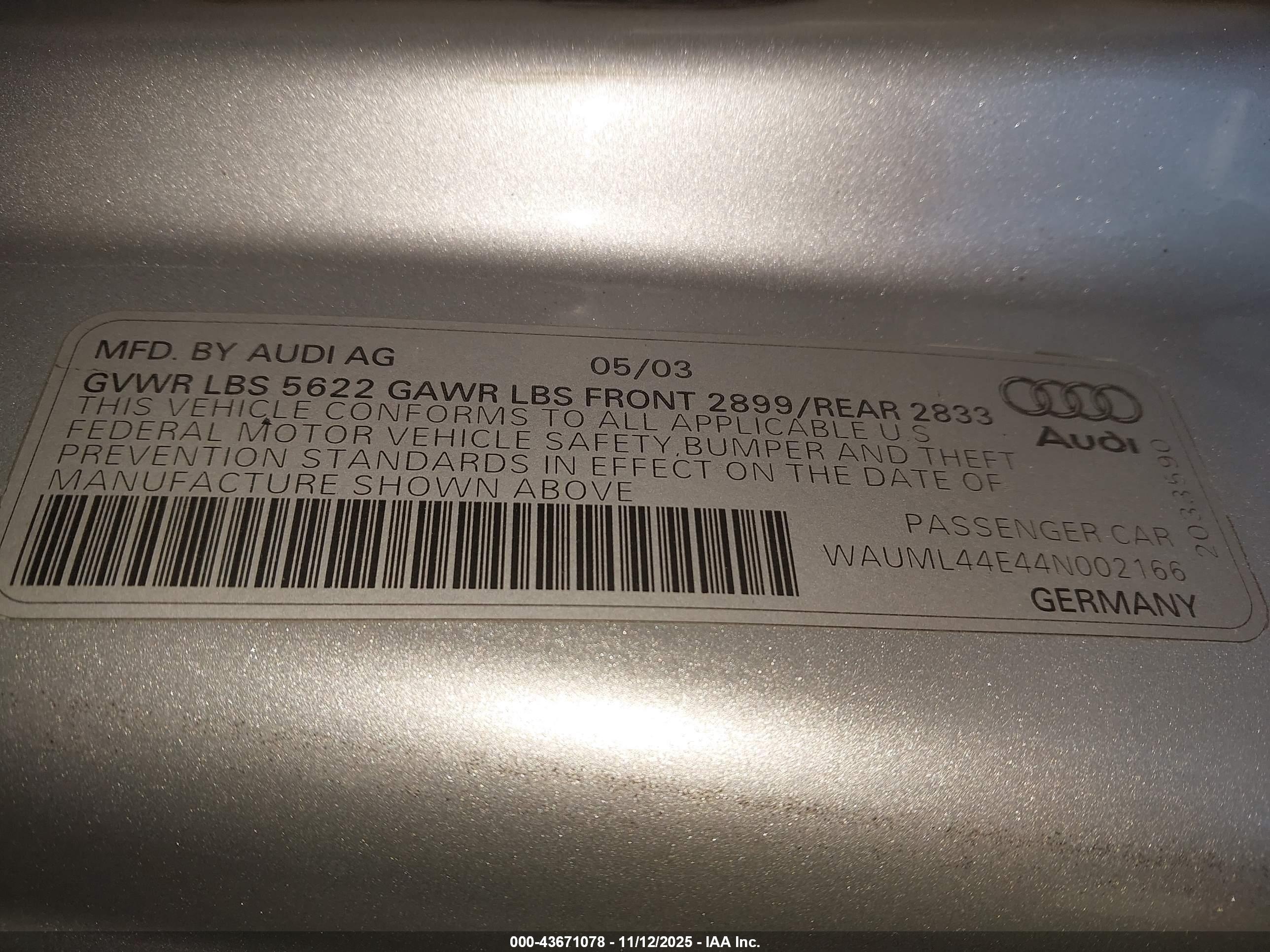 AUDI A8 image 9