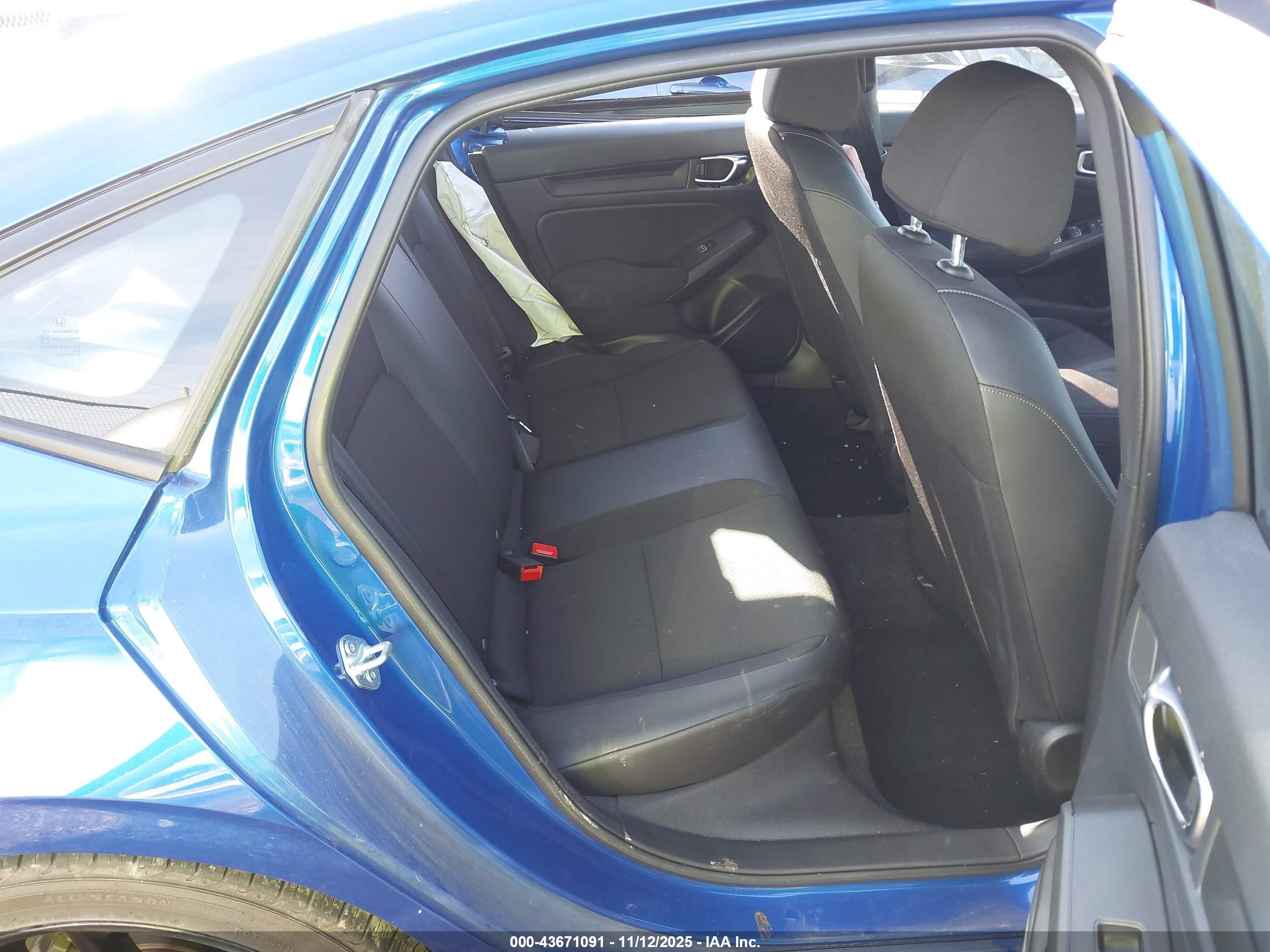 HONDA CIVIC image 8