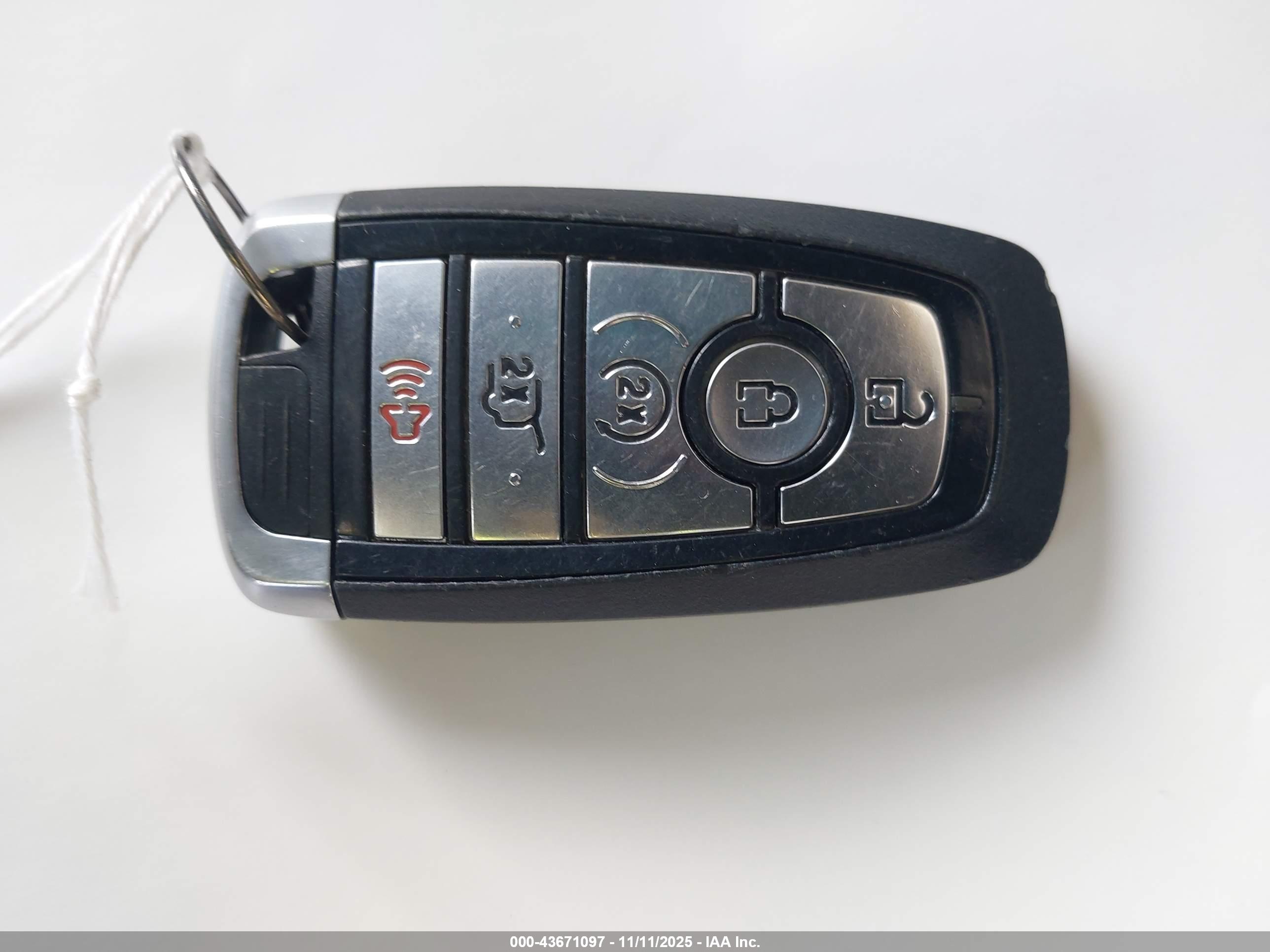 FORD ESCAPE image 11