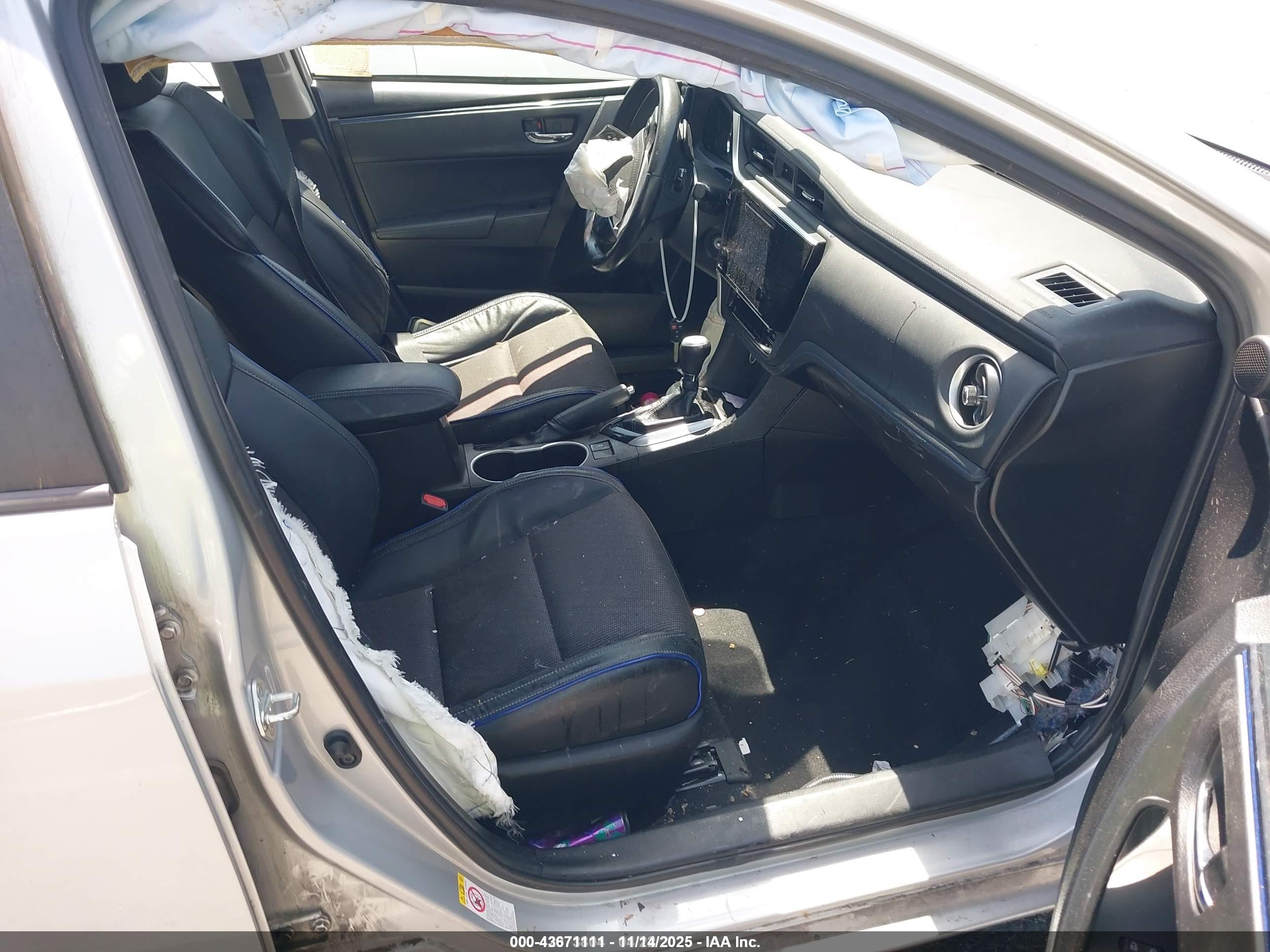 TOYOTA COROLLA image 5