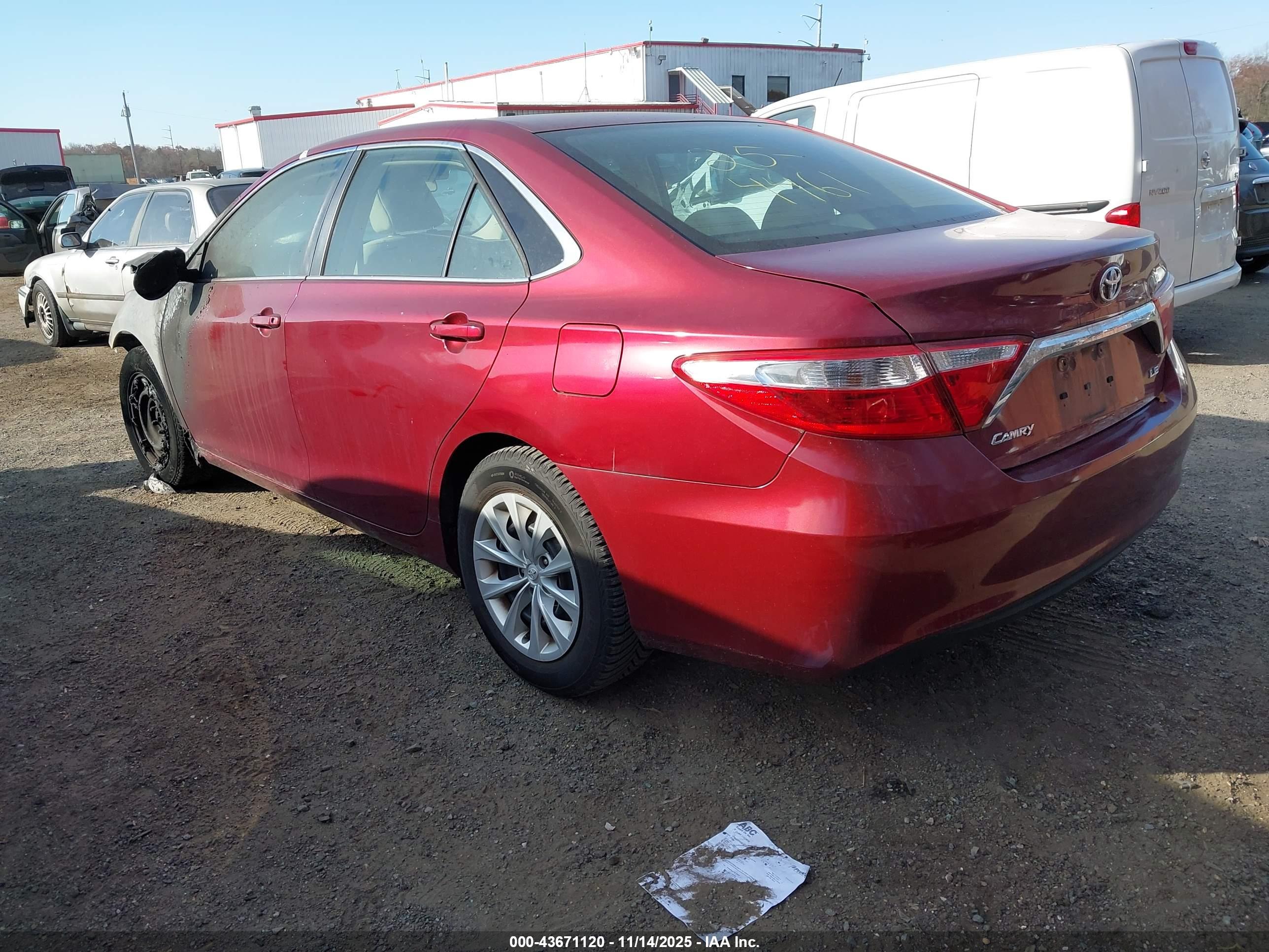 TOYOTA CAMRY image 3