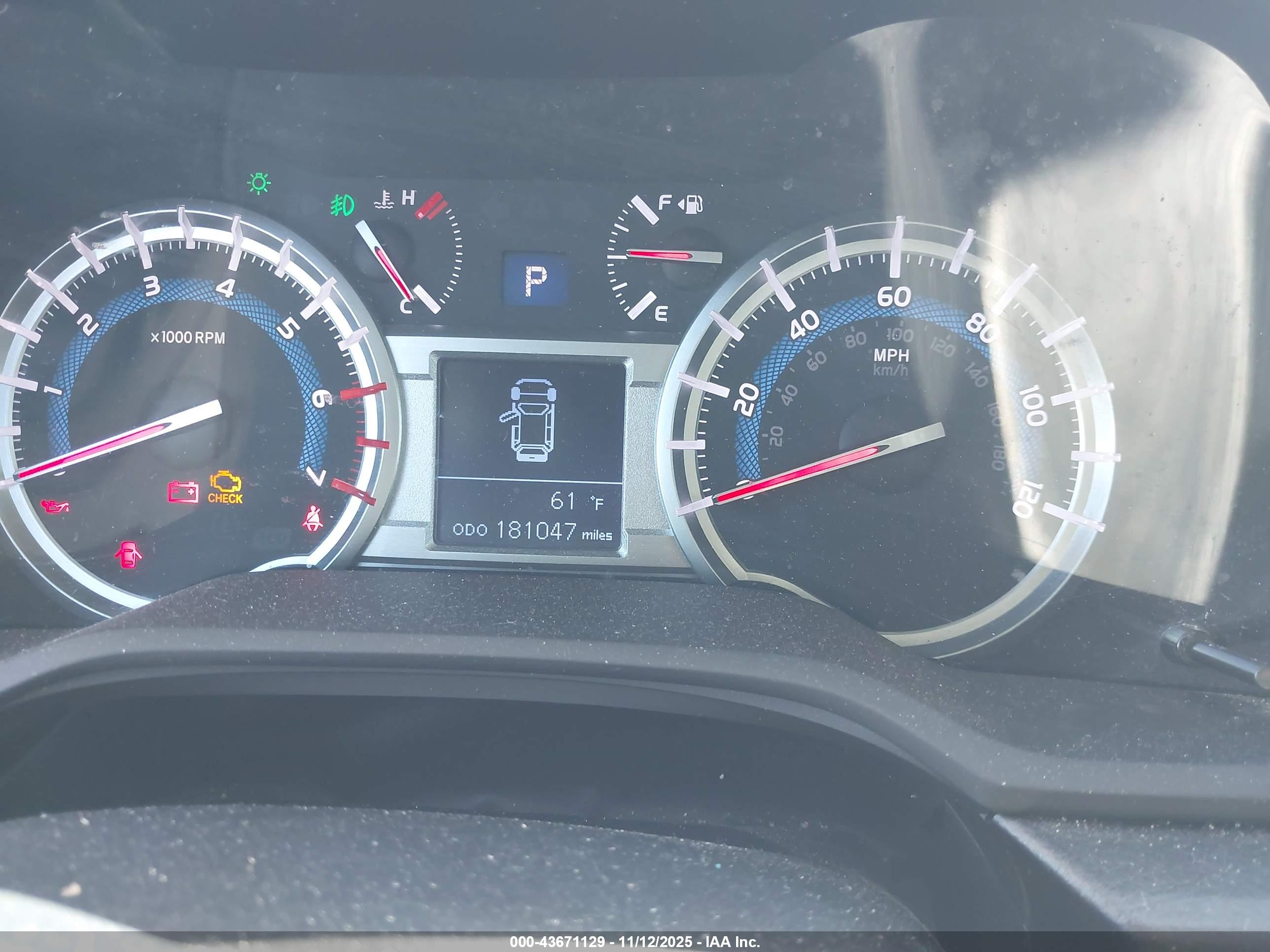 TOYOTA 4RUNNER image 7