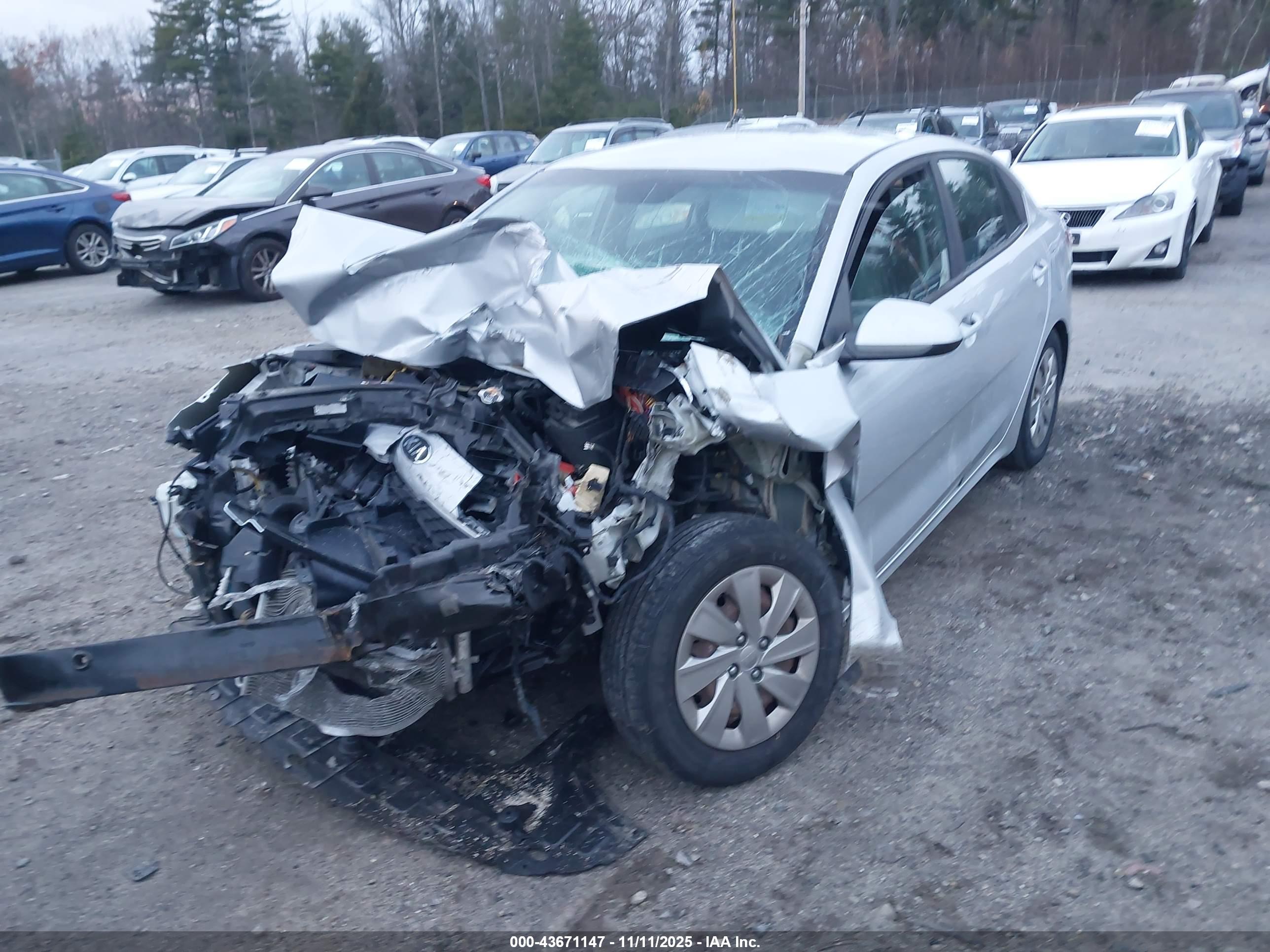 KIA RIO image 6