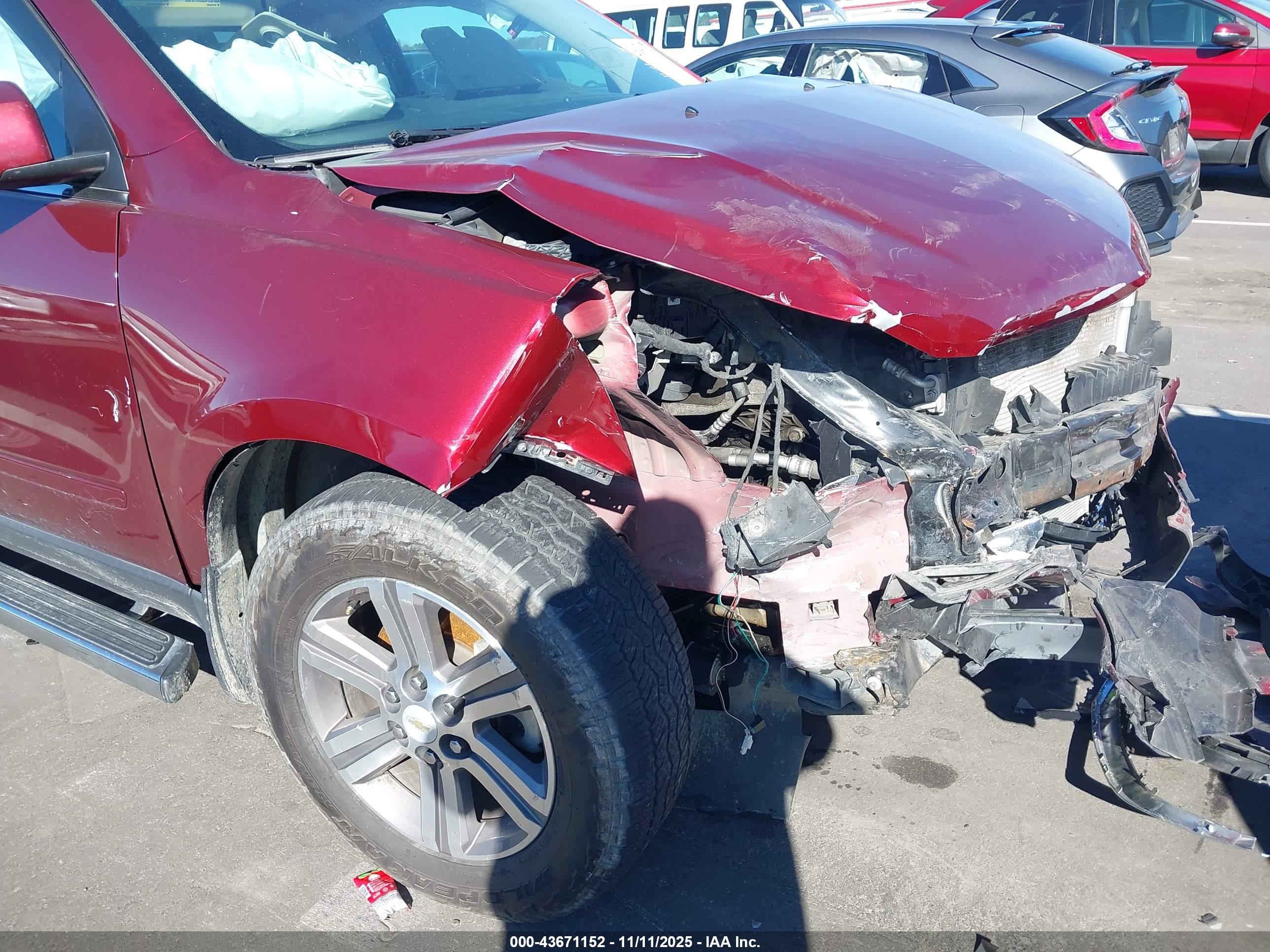 CHEVROLET TRAVERSE image 6