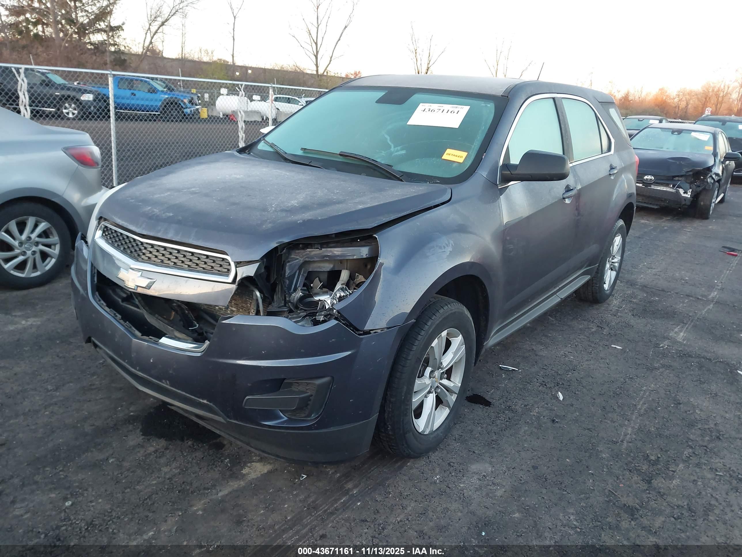 CHEVROLET EQUINOX image 2