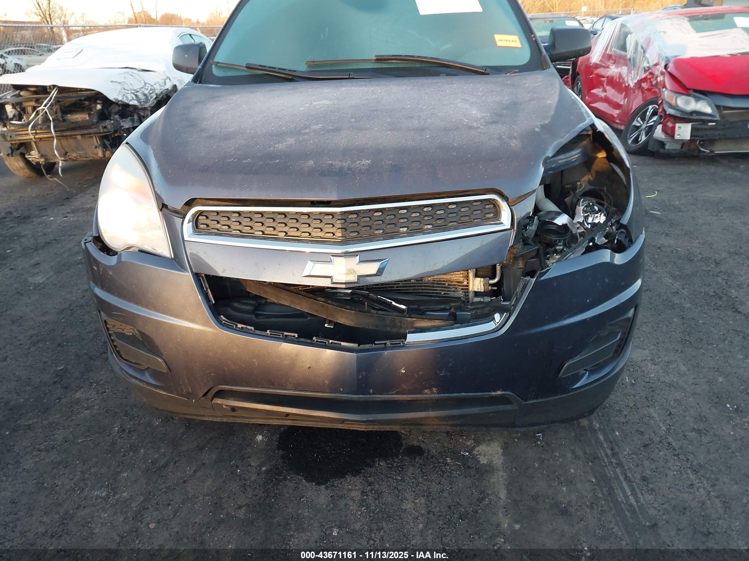 CHEVROLET EQUINOX image 6