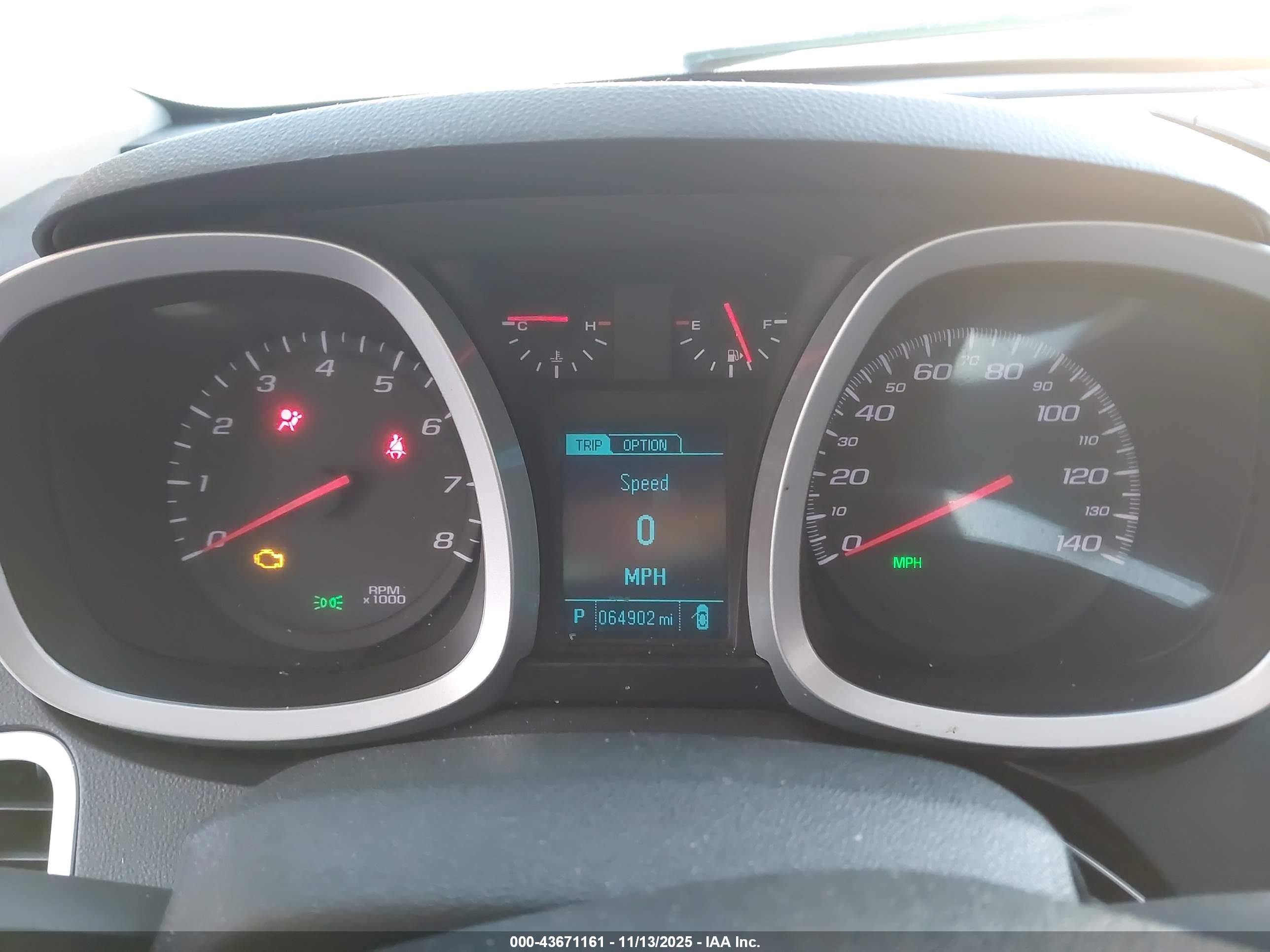 CHEVROLET EQUINOX image 7