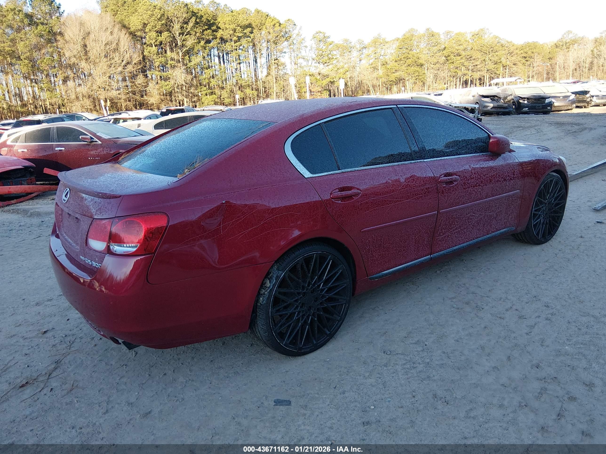 LEXUS GS image 4