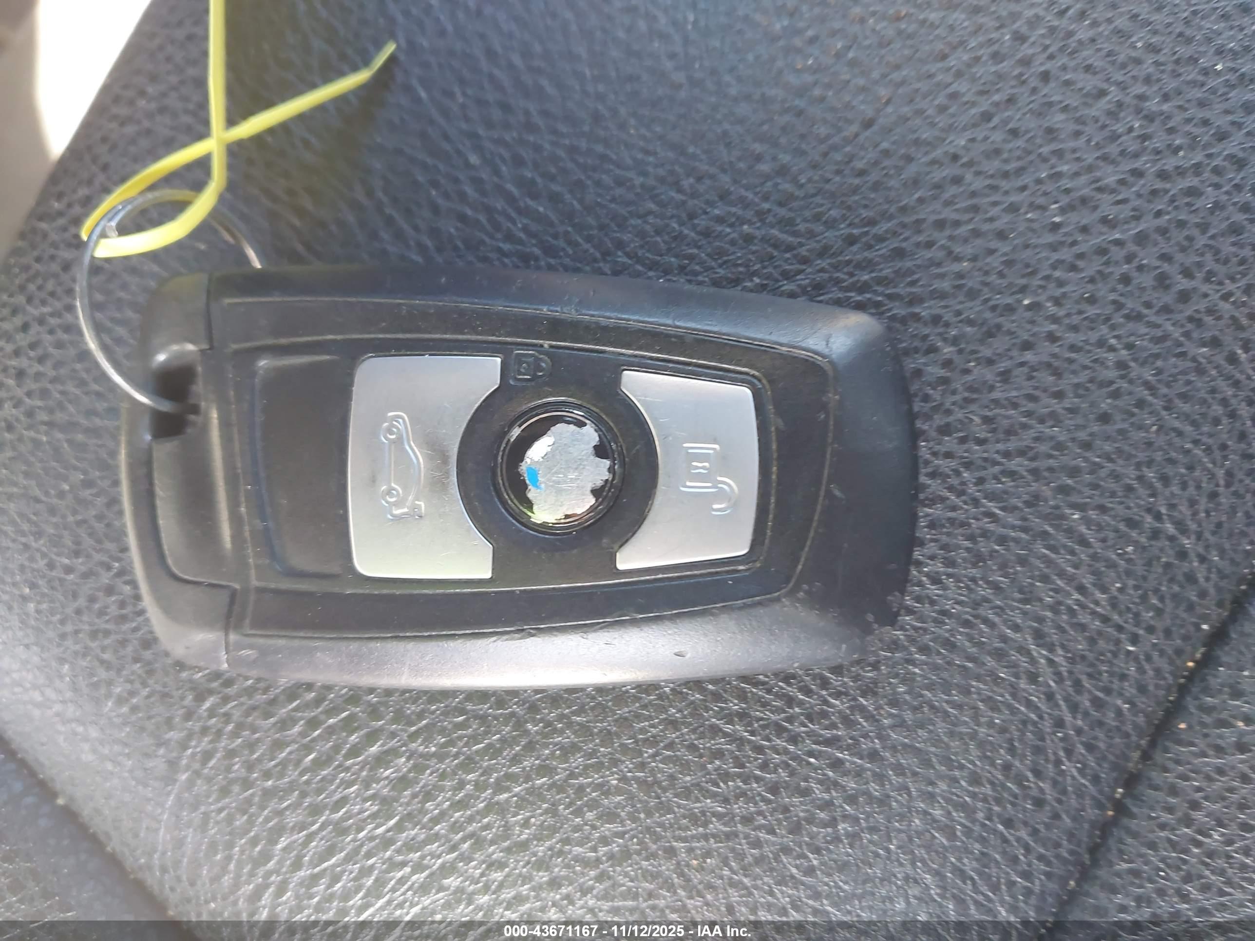 BMW 328I image 11