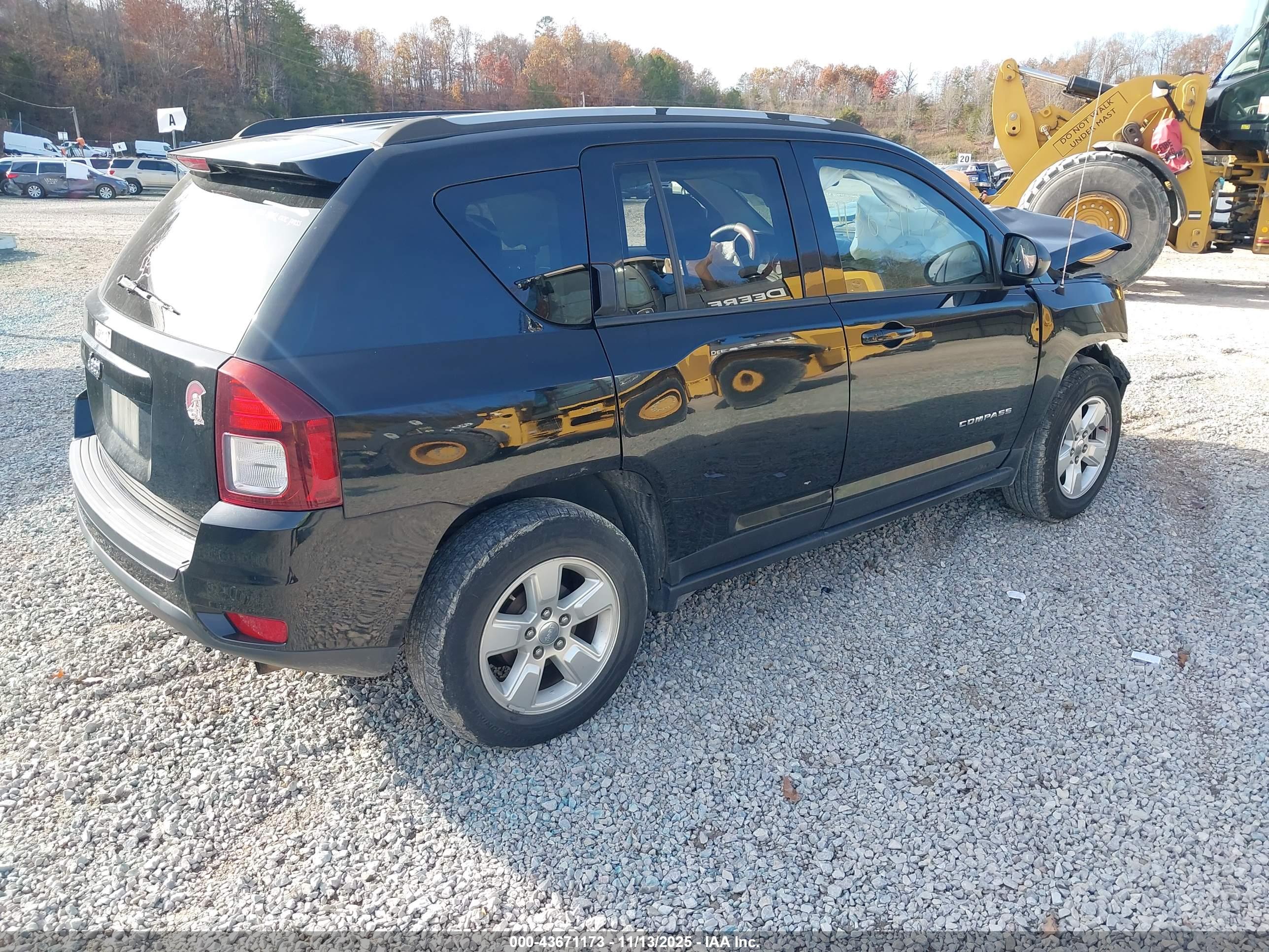 JEEP COMPASS image 4