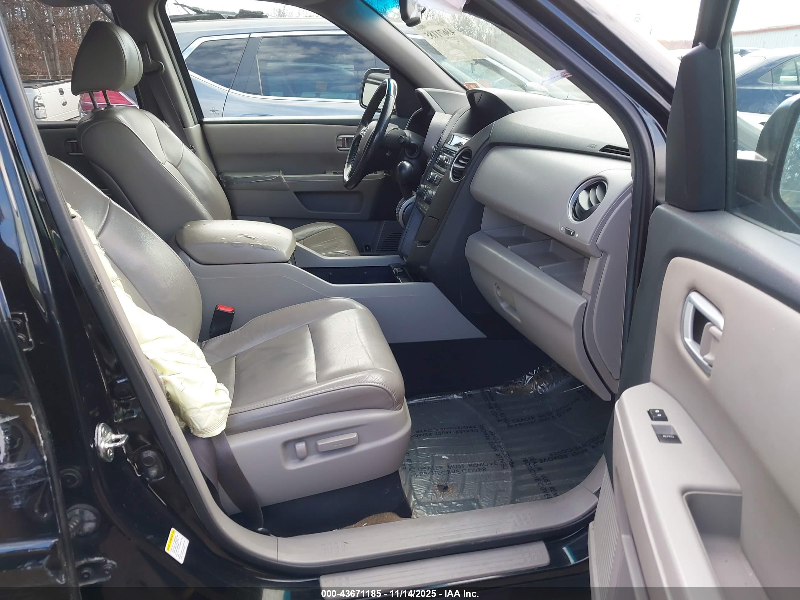 HONDA PILOT image 5
