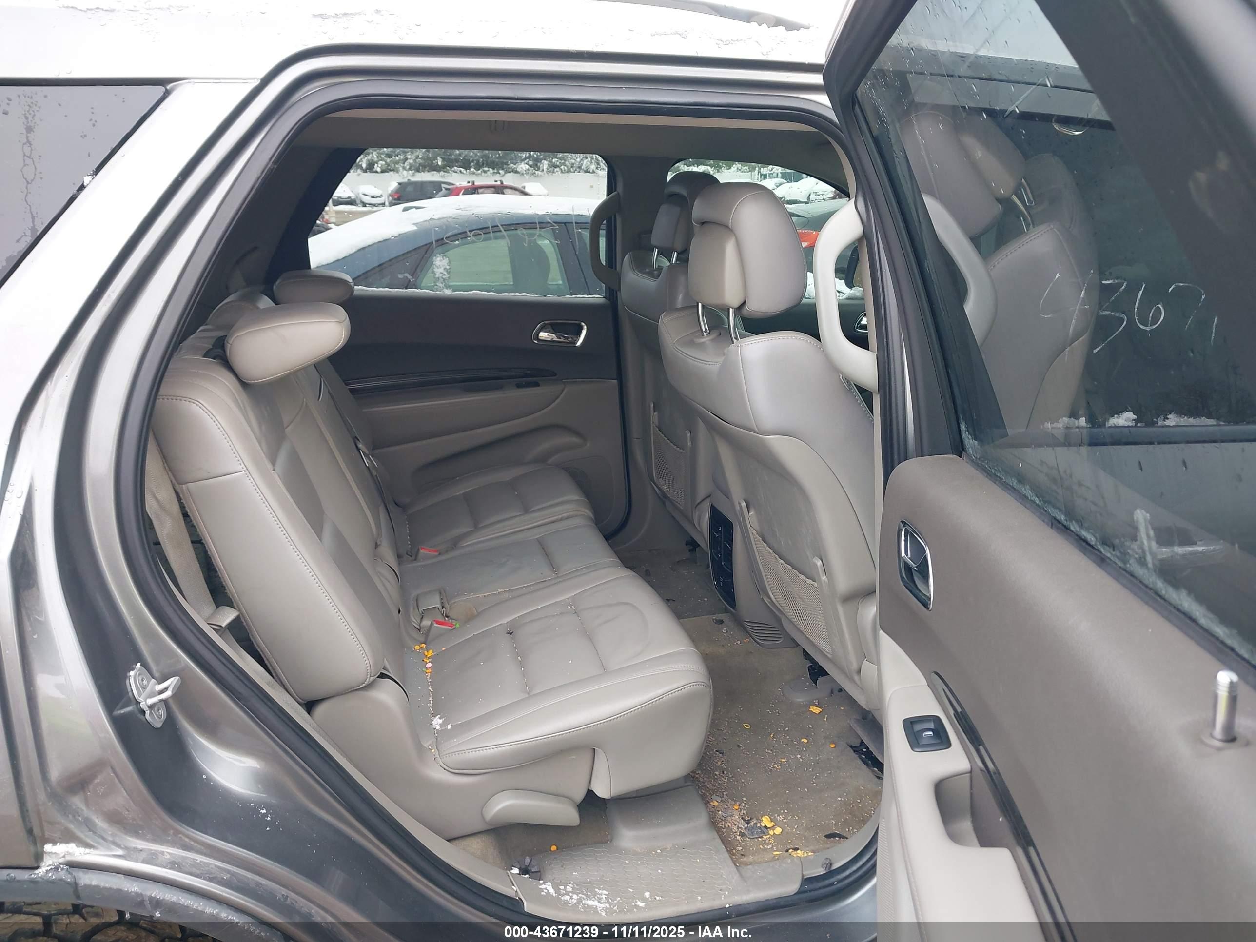 DODGE DURANGO image 8