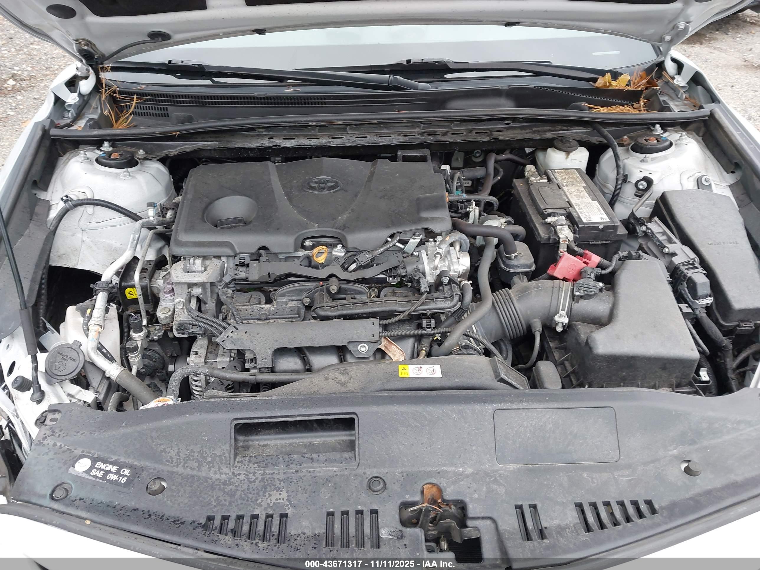 TOYOTA CAMRY image 10