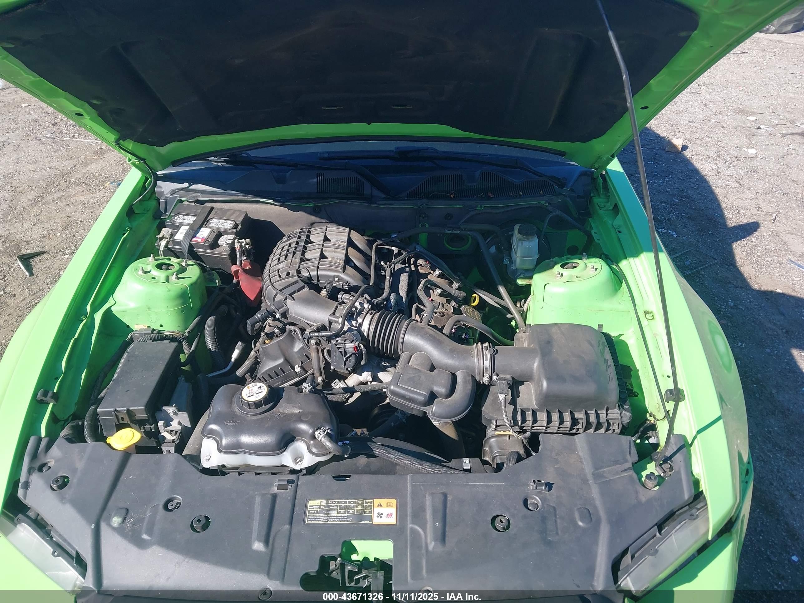 FORD MUSTANG image 10