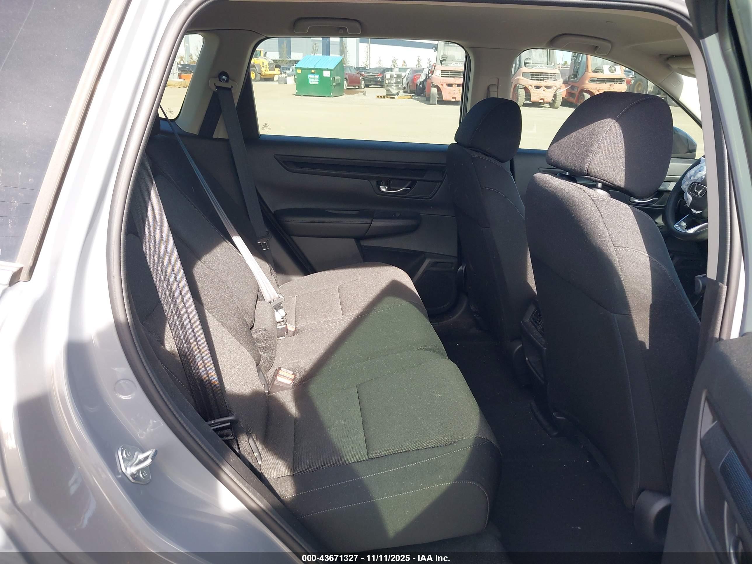 HONDA CR-V image 8