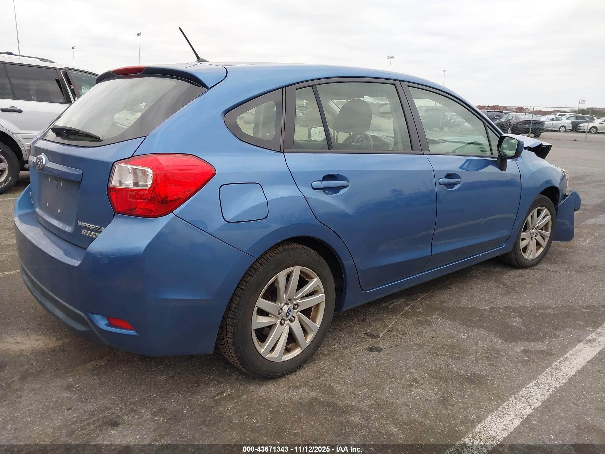 SUBARU IMPREZA image 4