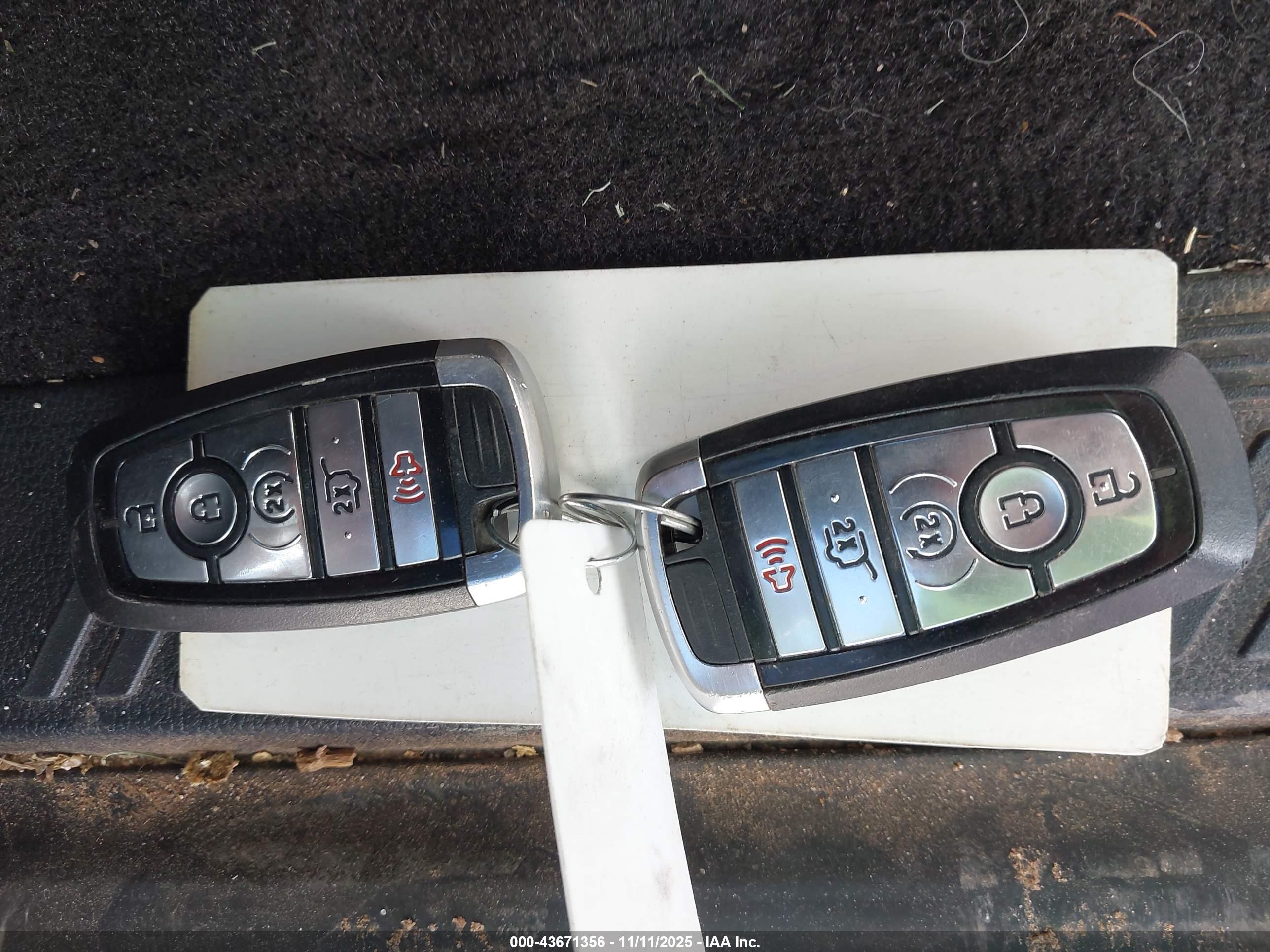 FORD EXPEDITION image 11