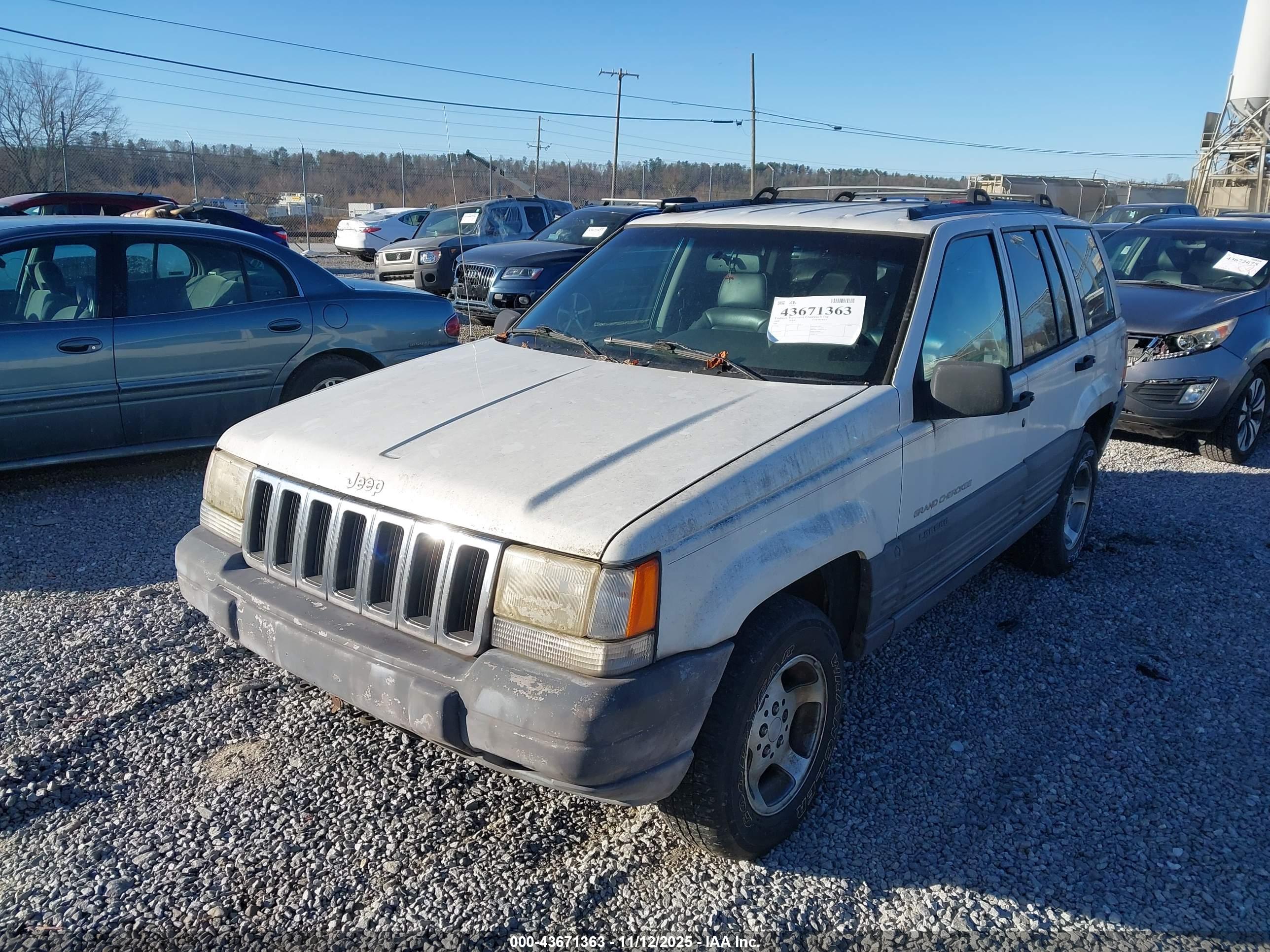 JEEP GRAND image 2