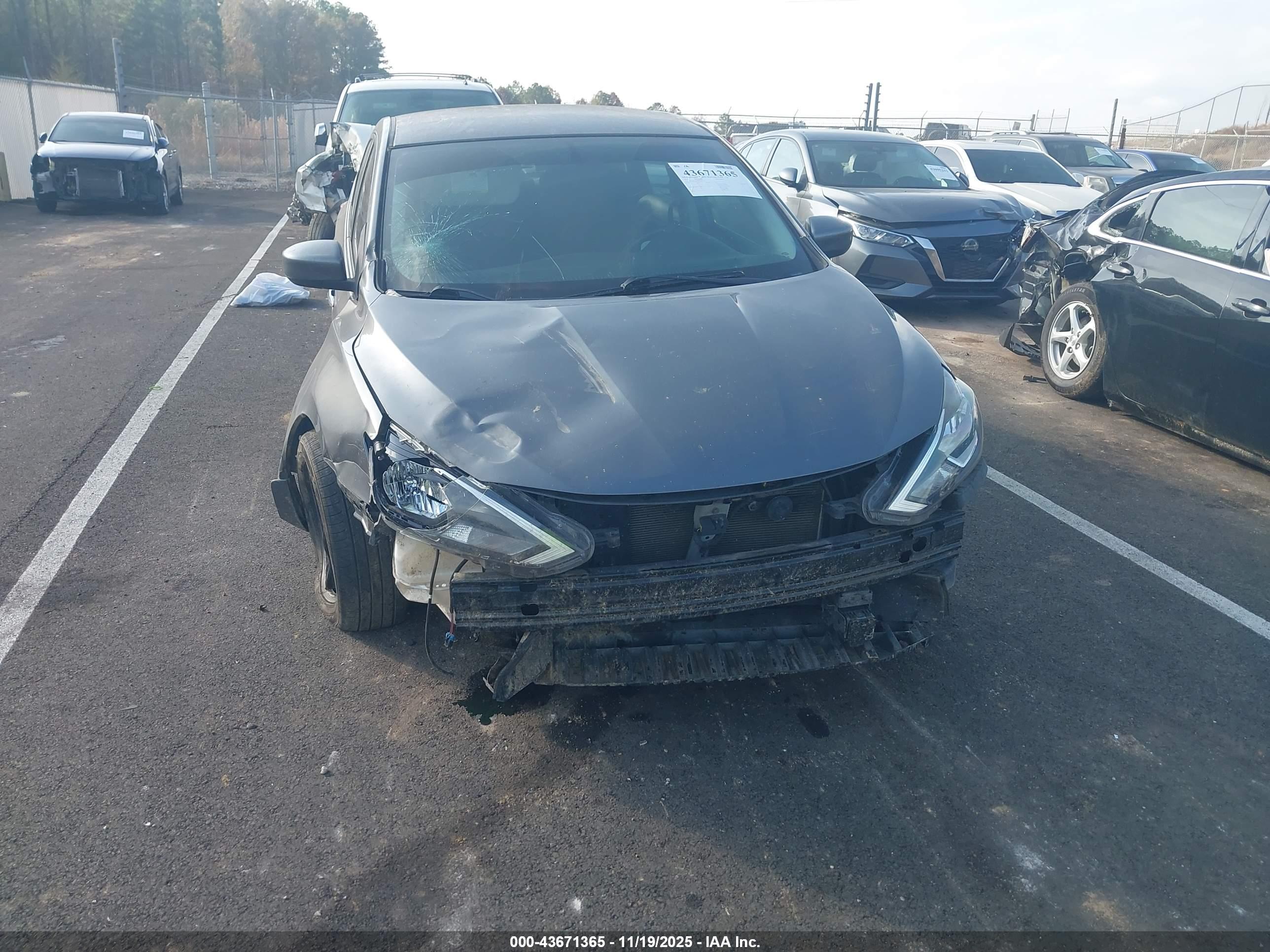 NISSAN SENTRA image 6