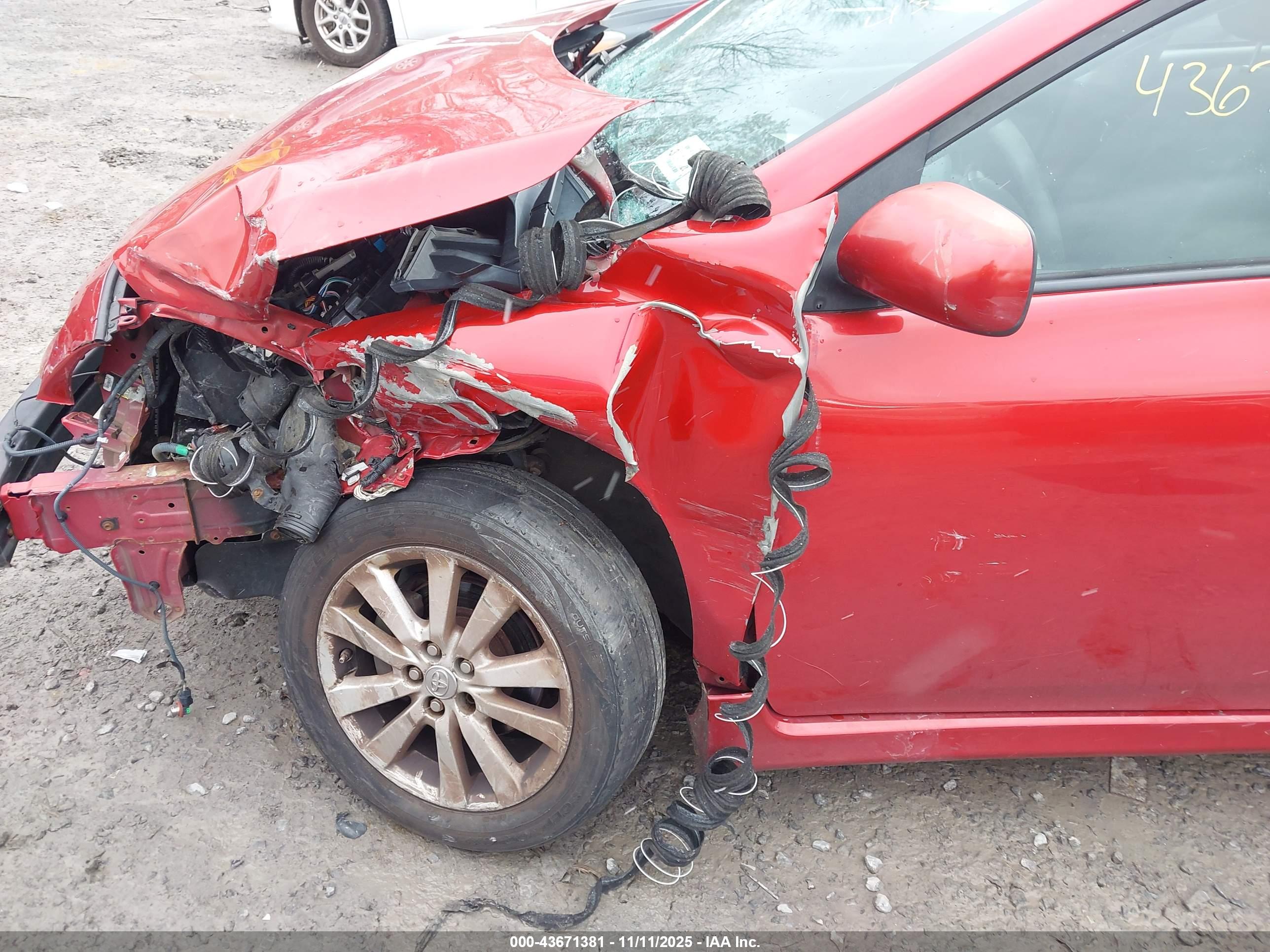 TOYOTA COROLLA image 6