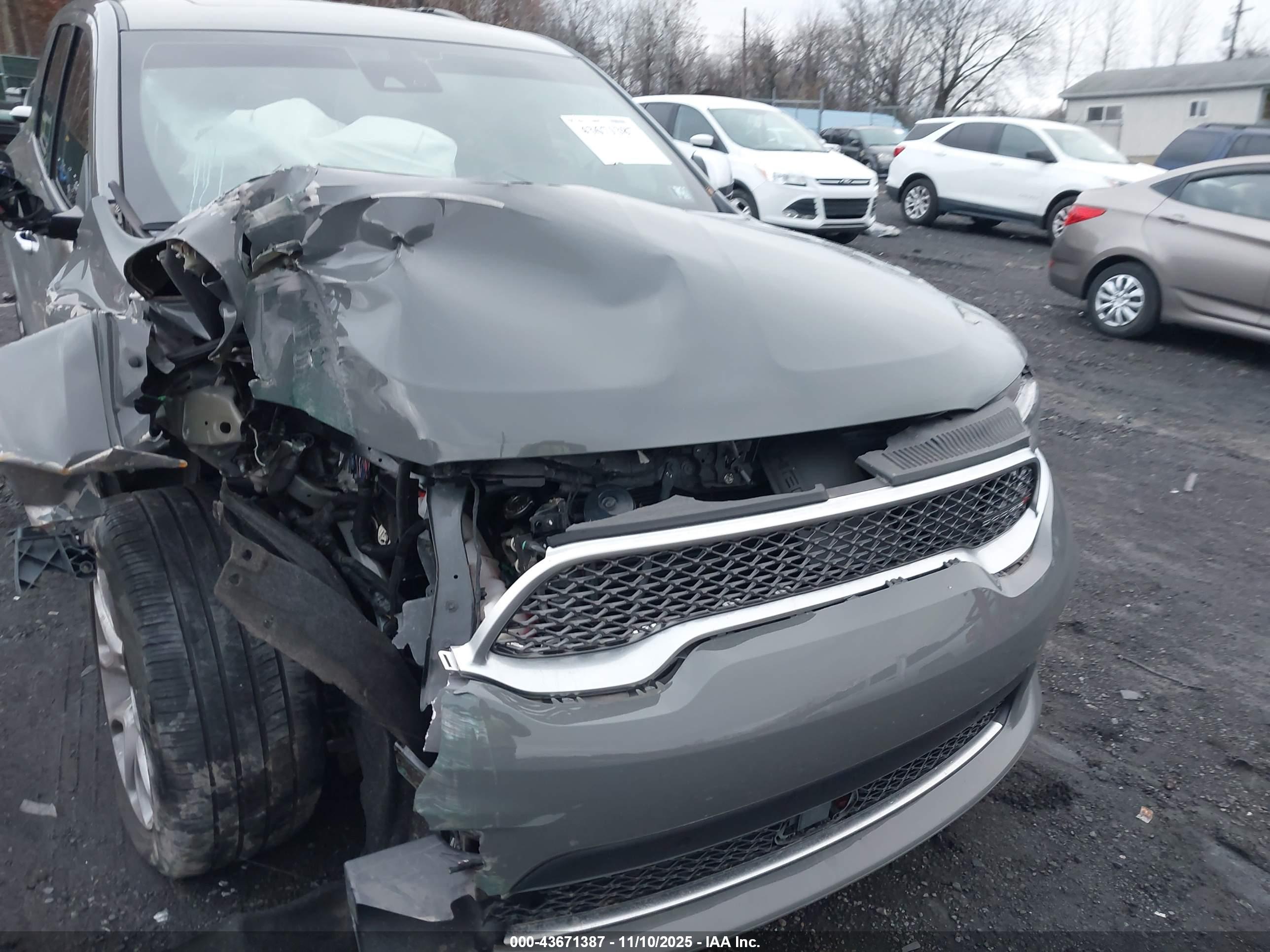 DODGE DURANGO image 6