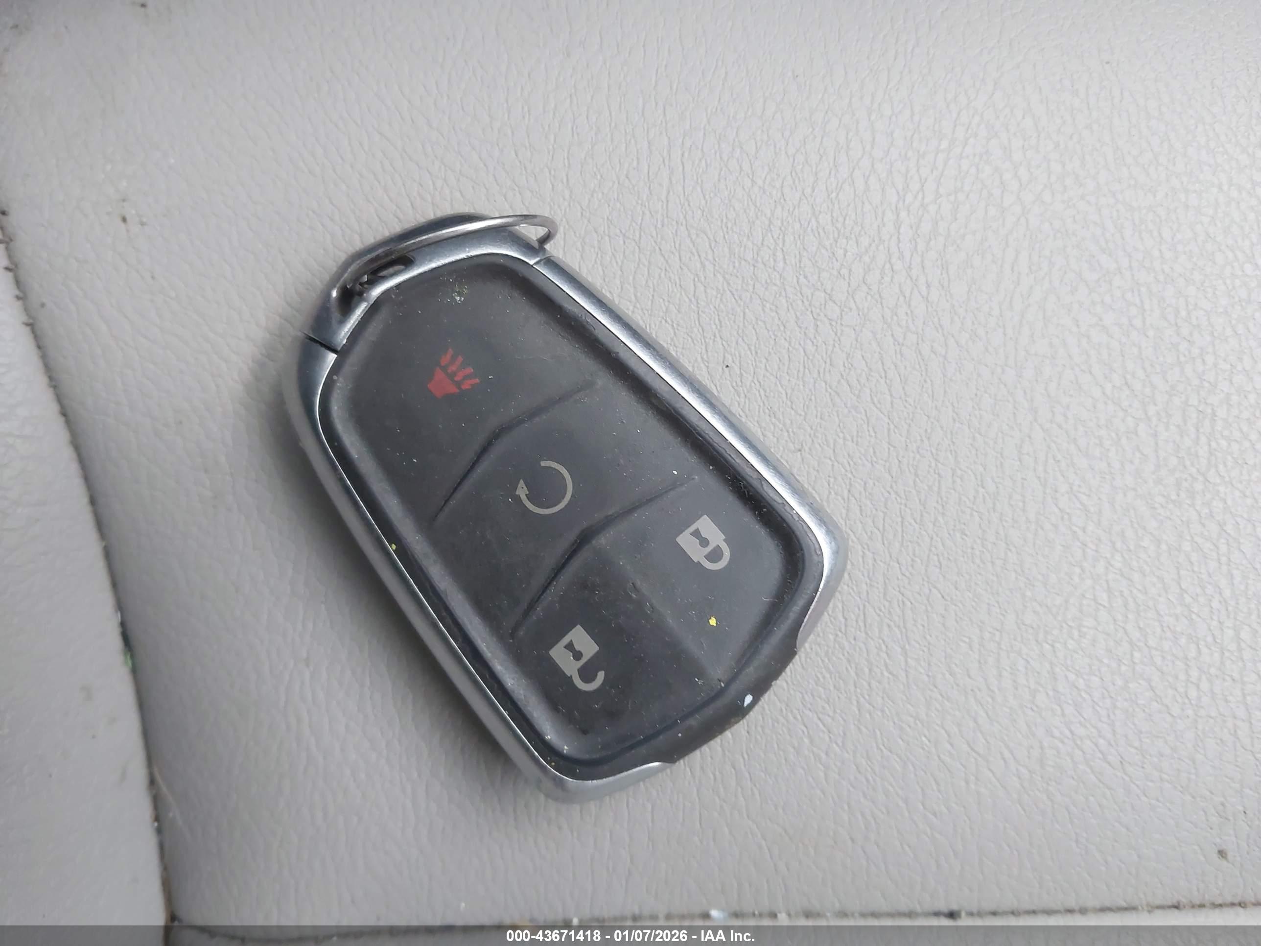 CADILLAC XT4 image 11