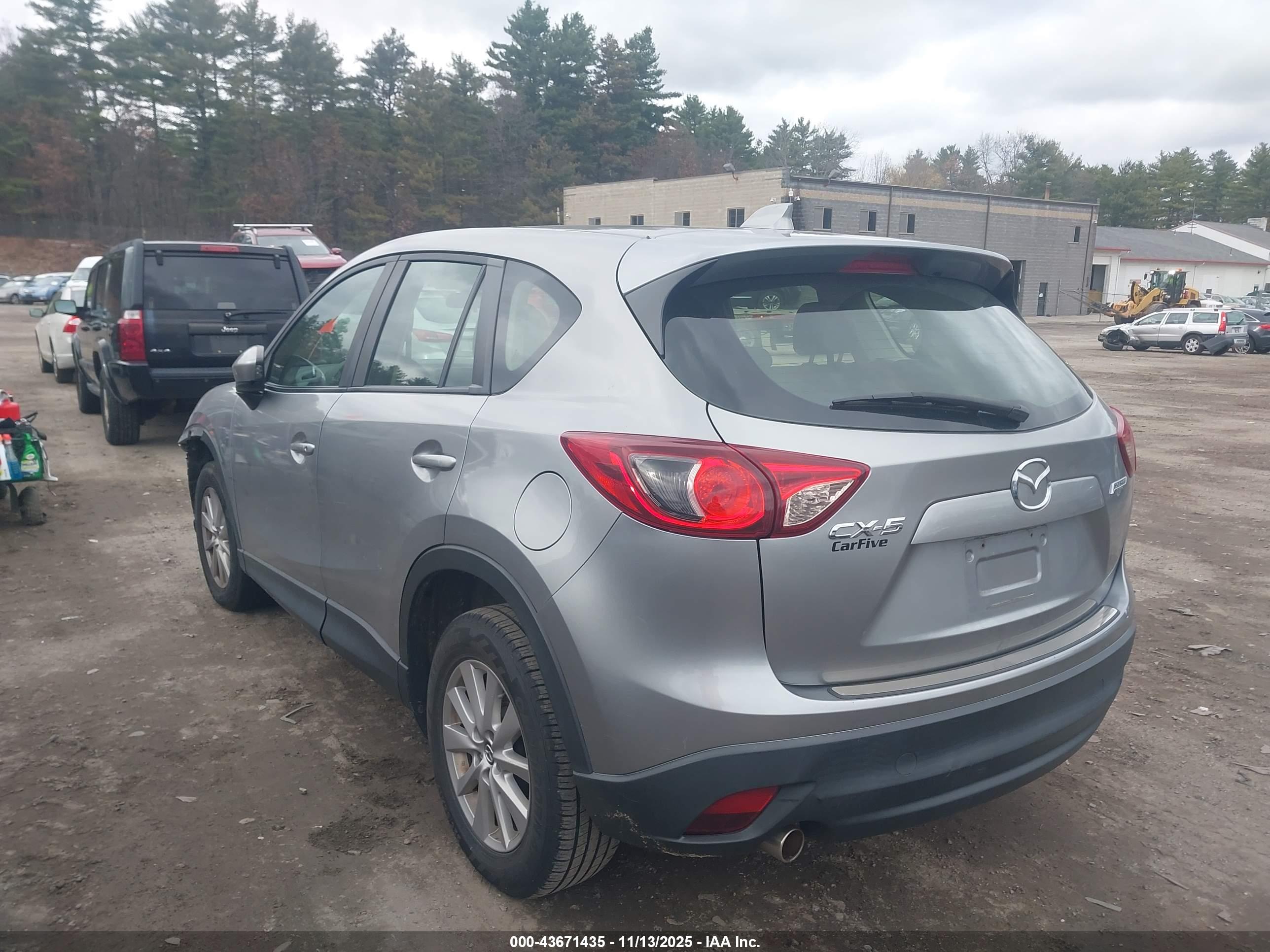 MAZDA CX-5 image 3