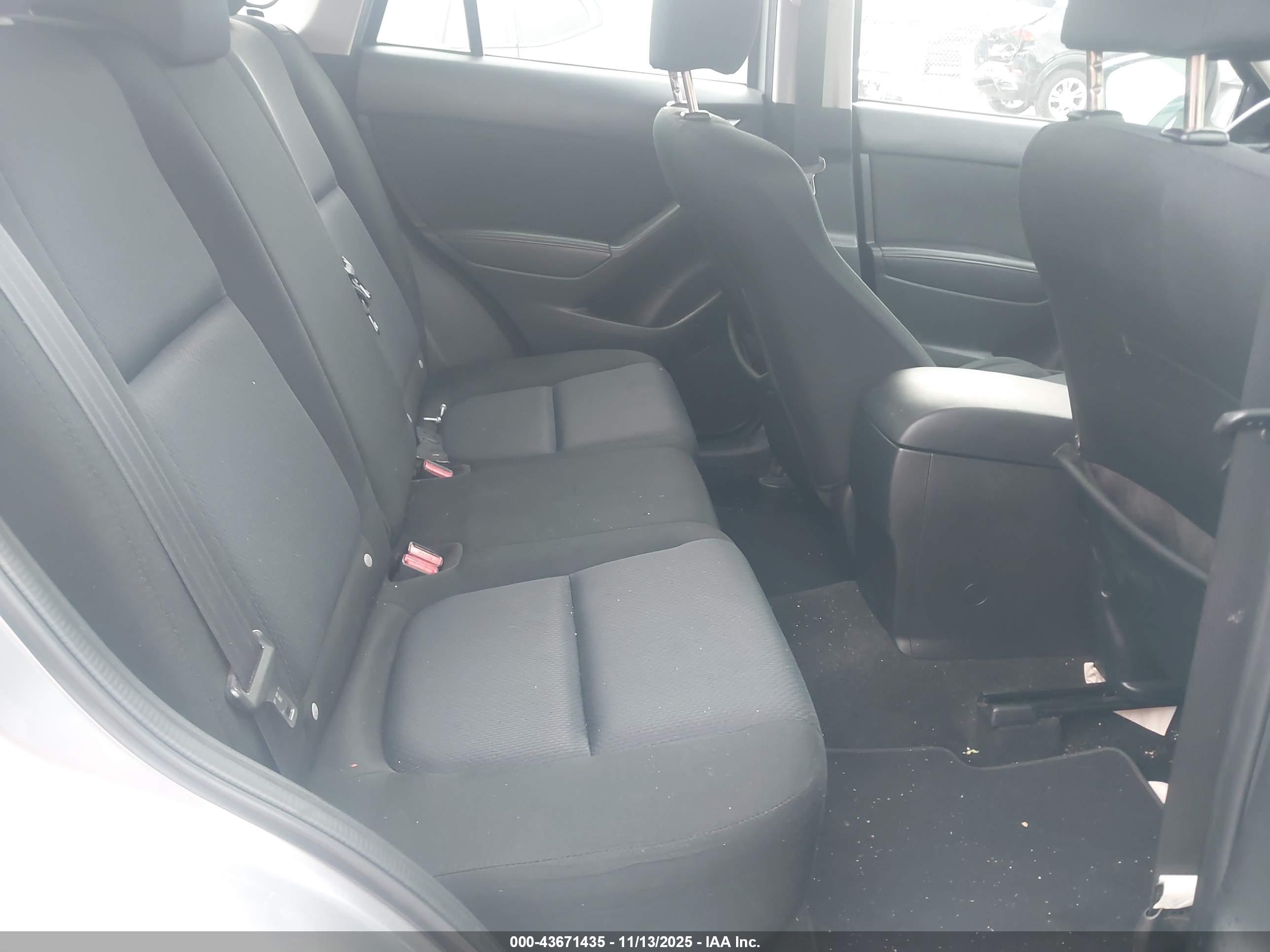 MAZDA CX-5 image 8