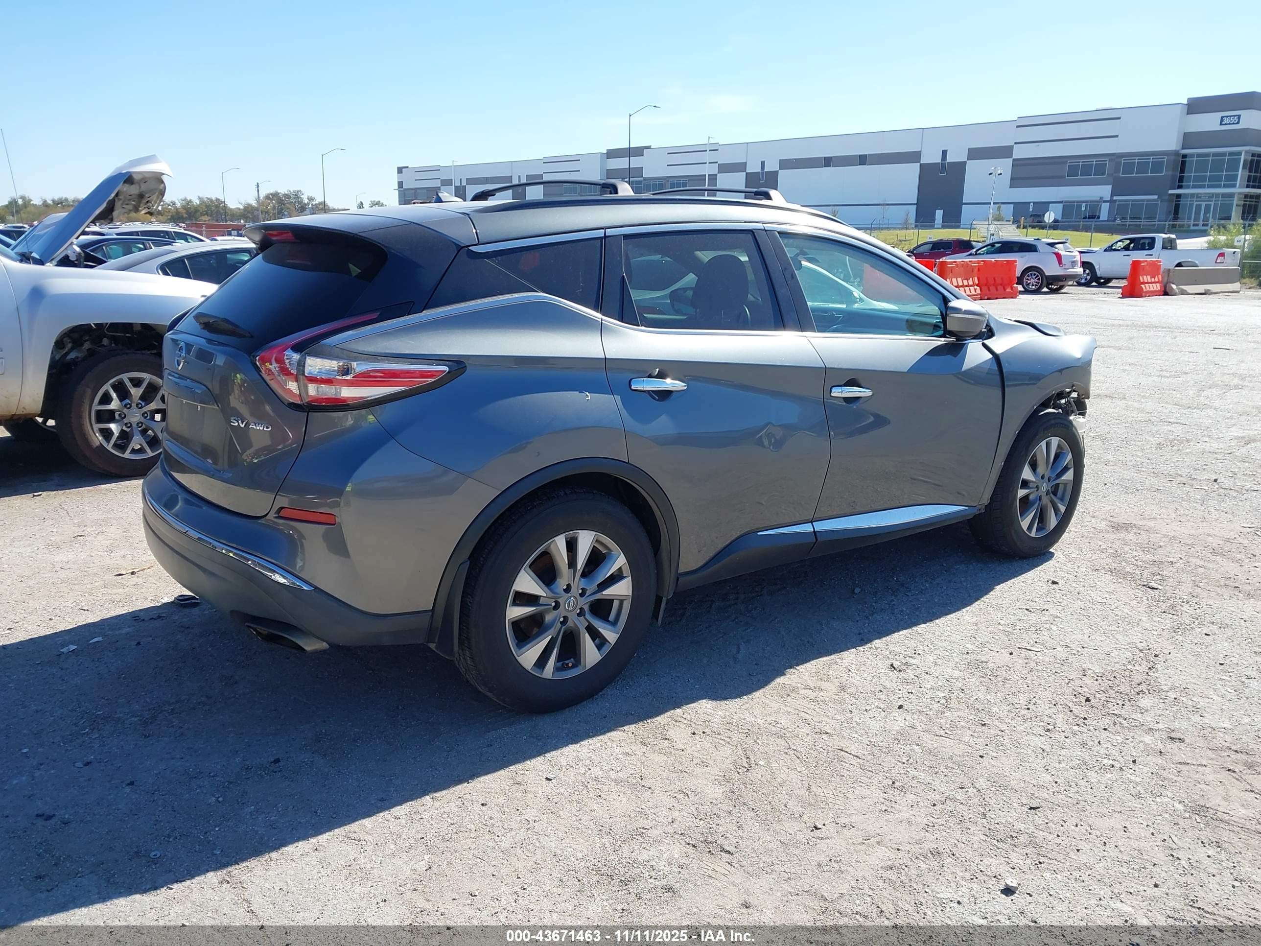 NISSAN MURANO image 4