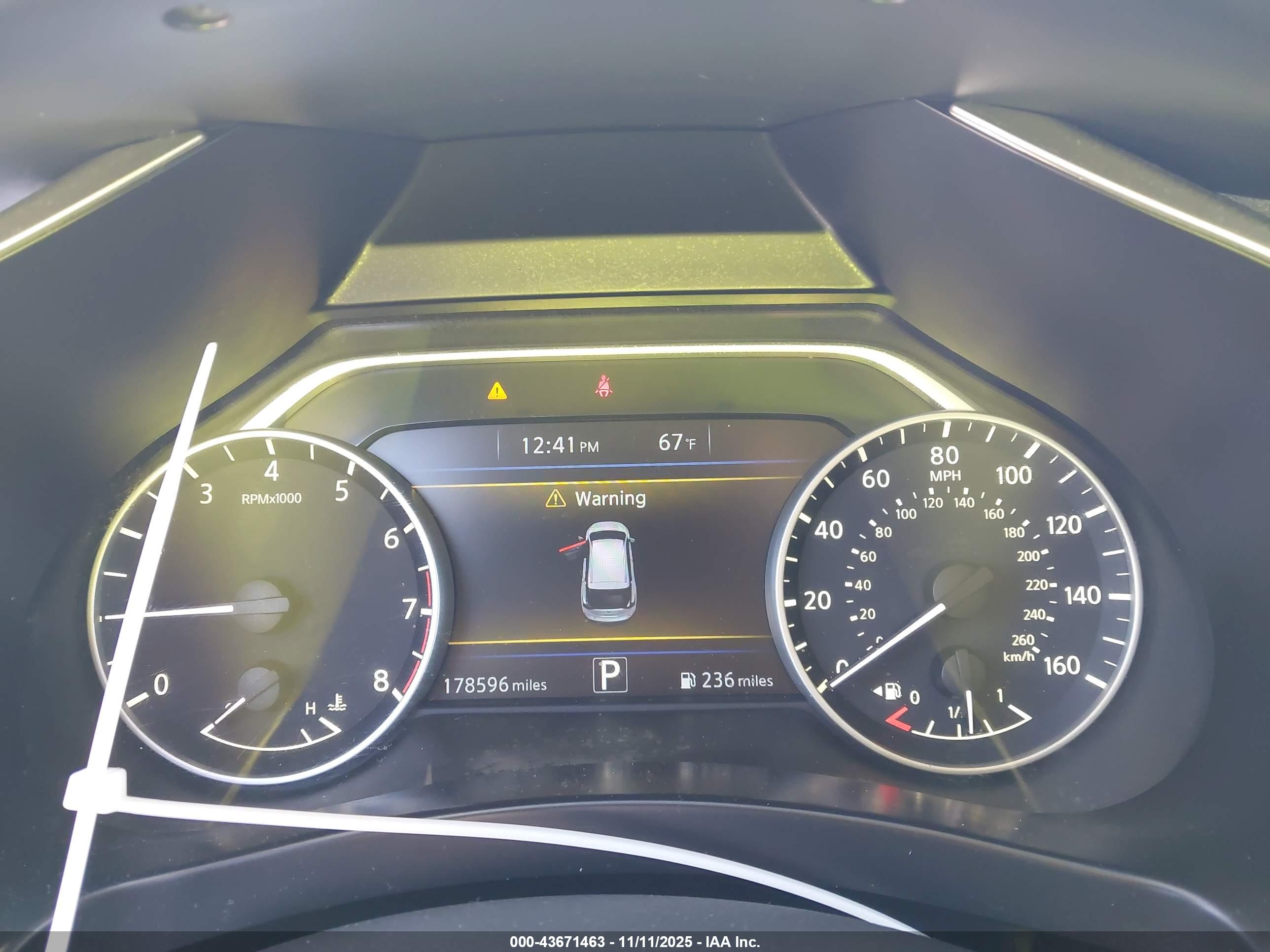 NISSAN MURANO image 7