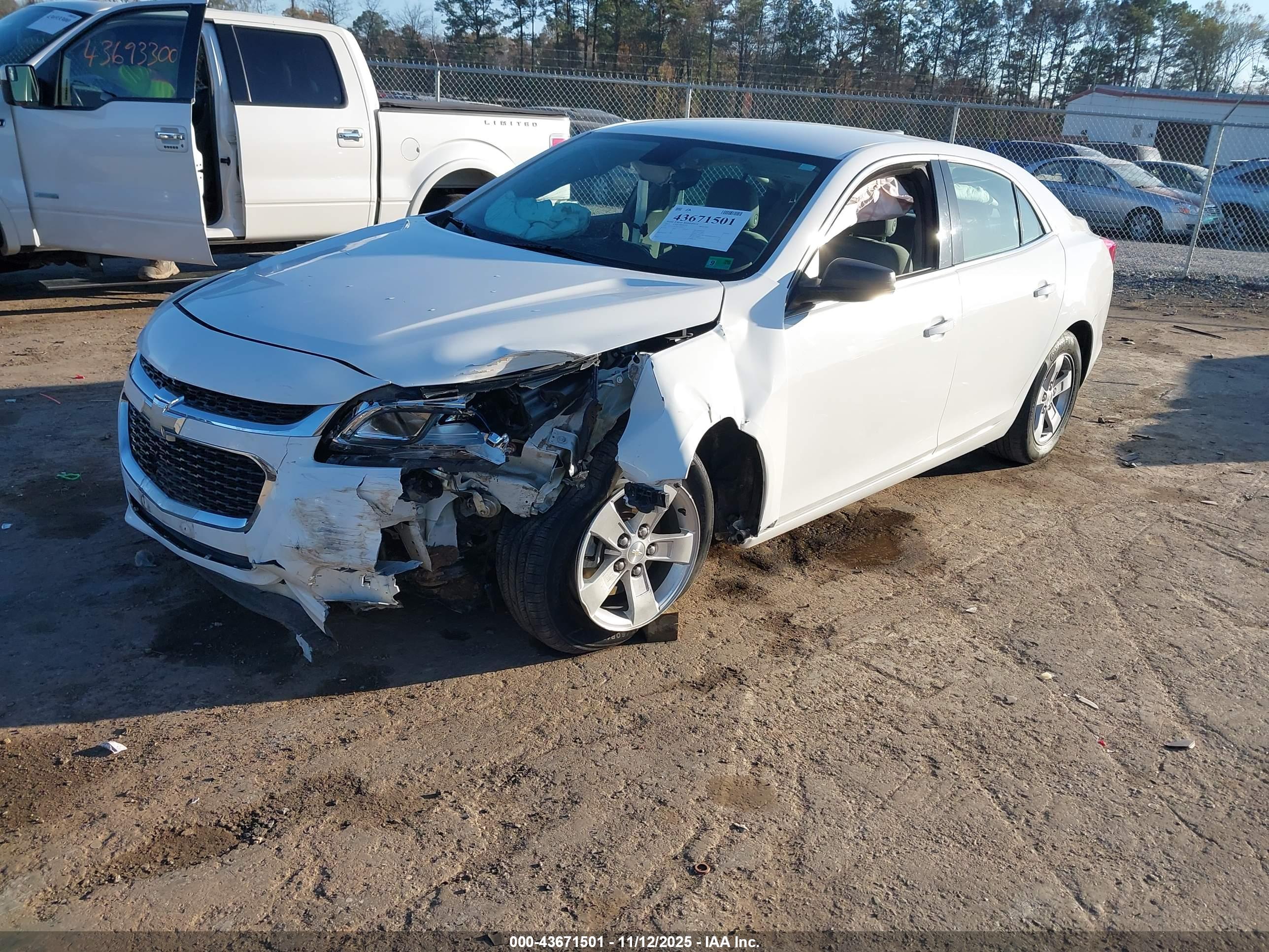 CHEVROLET MALIBU image 2