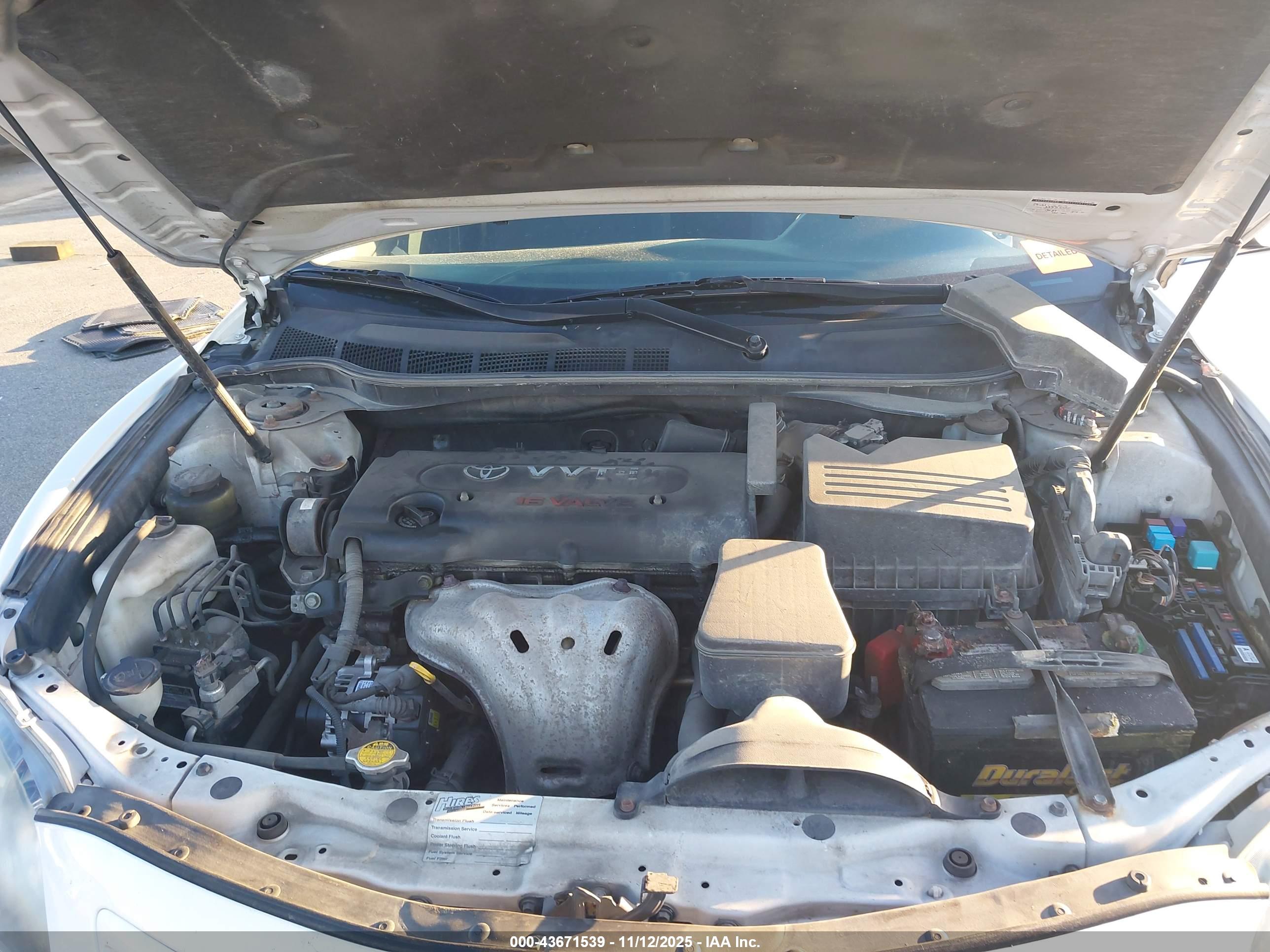 TOYOTA CAMRY image 10