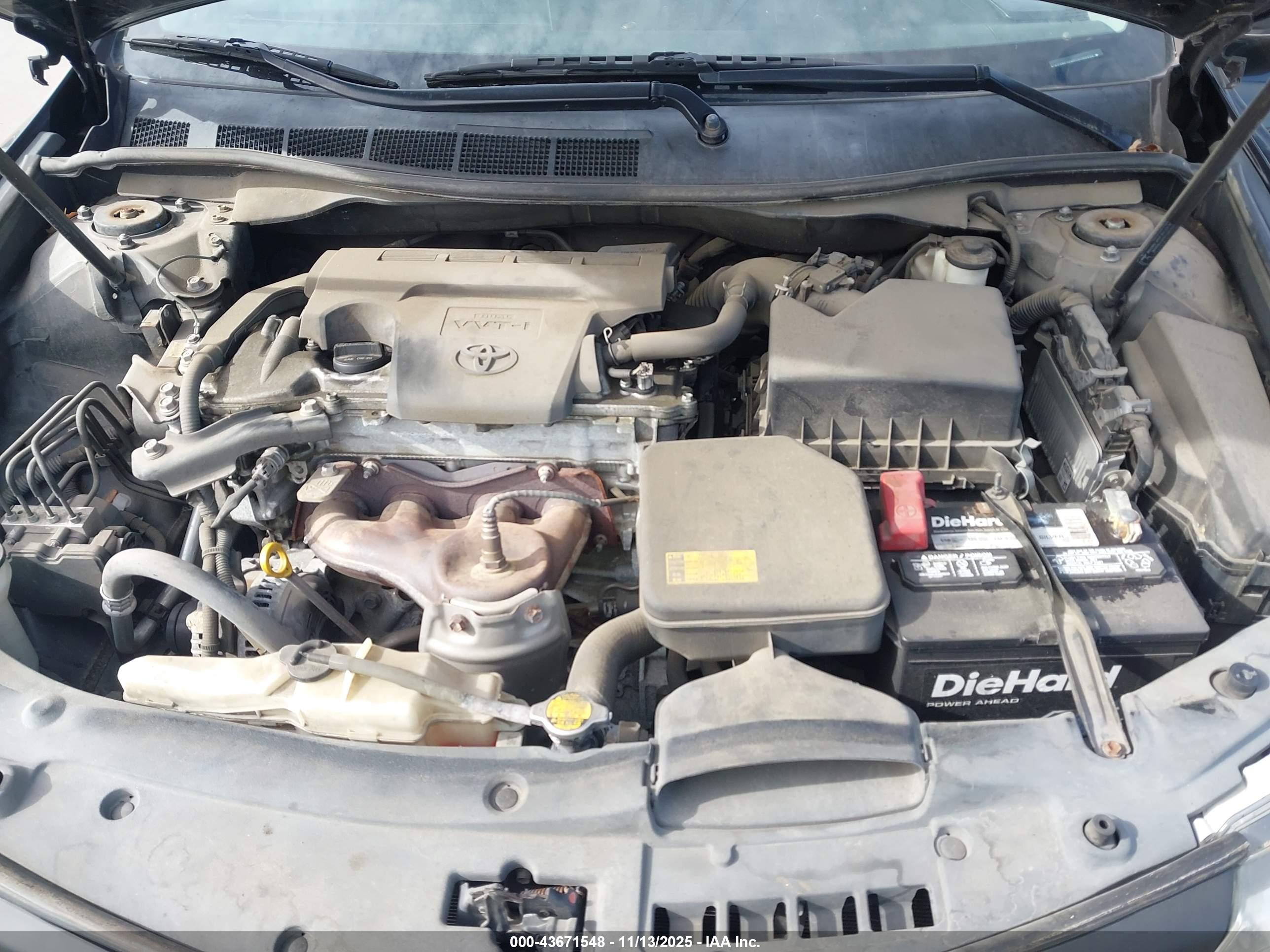 TOYOTA CAMRY image 10