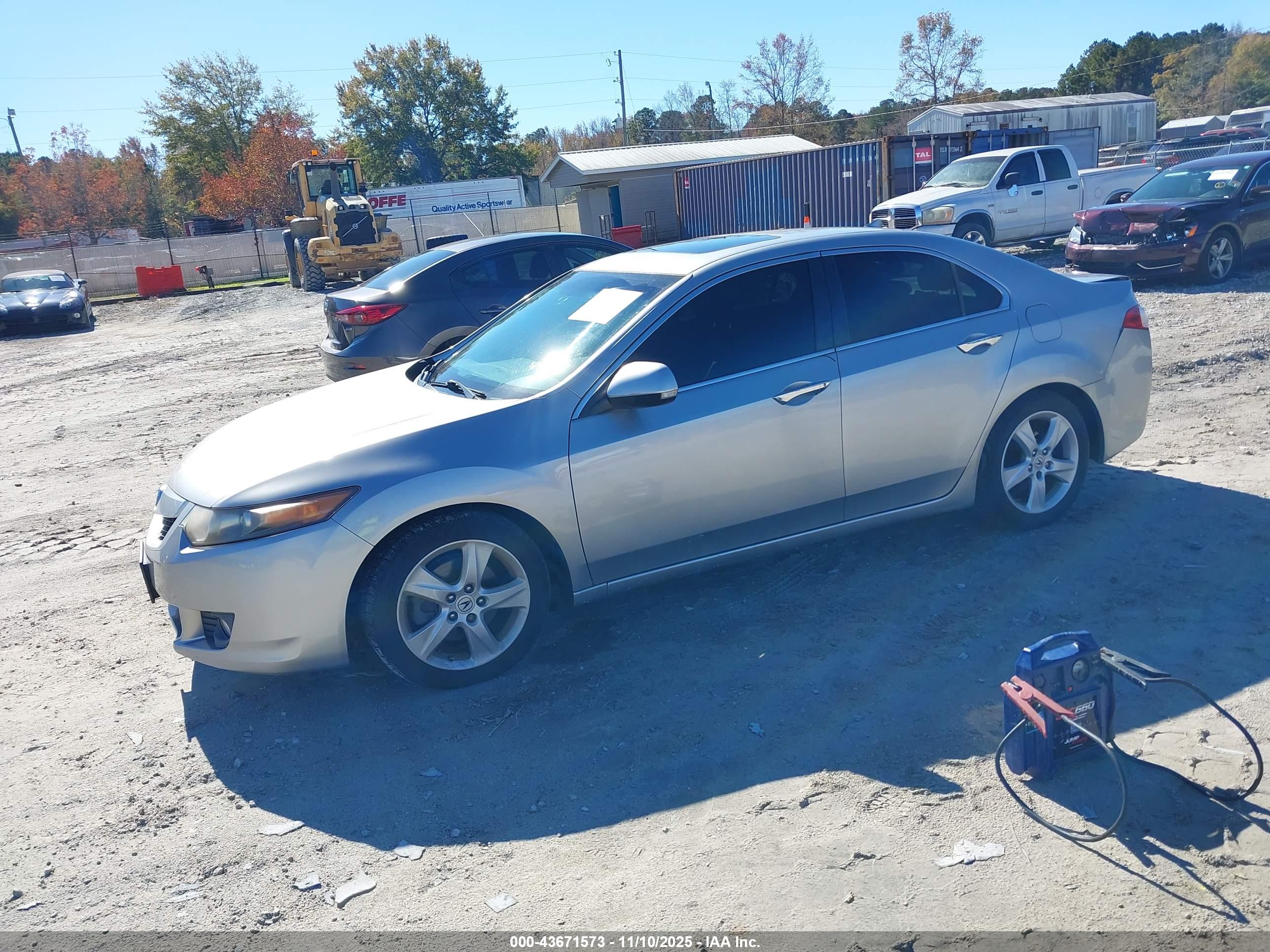ACURA TSX image 2