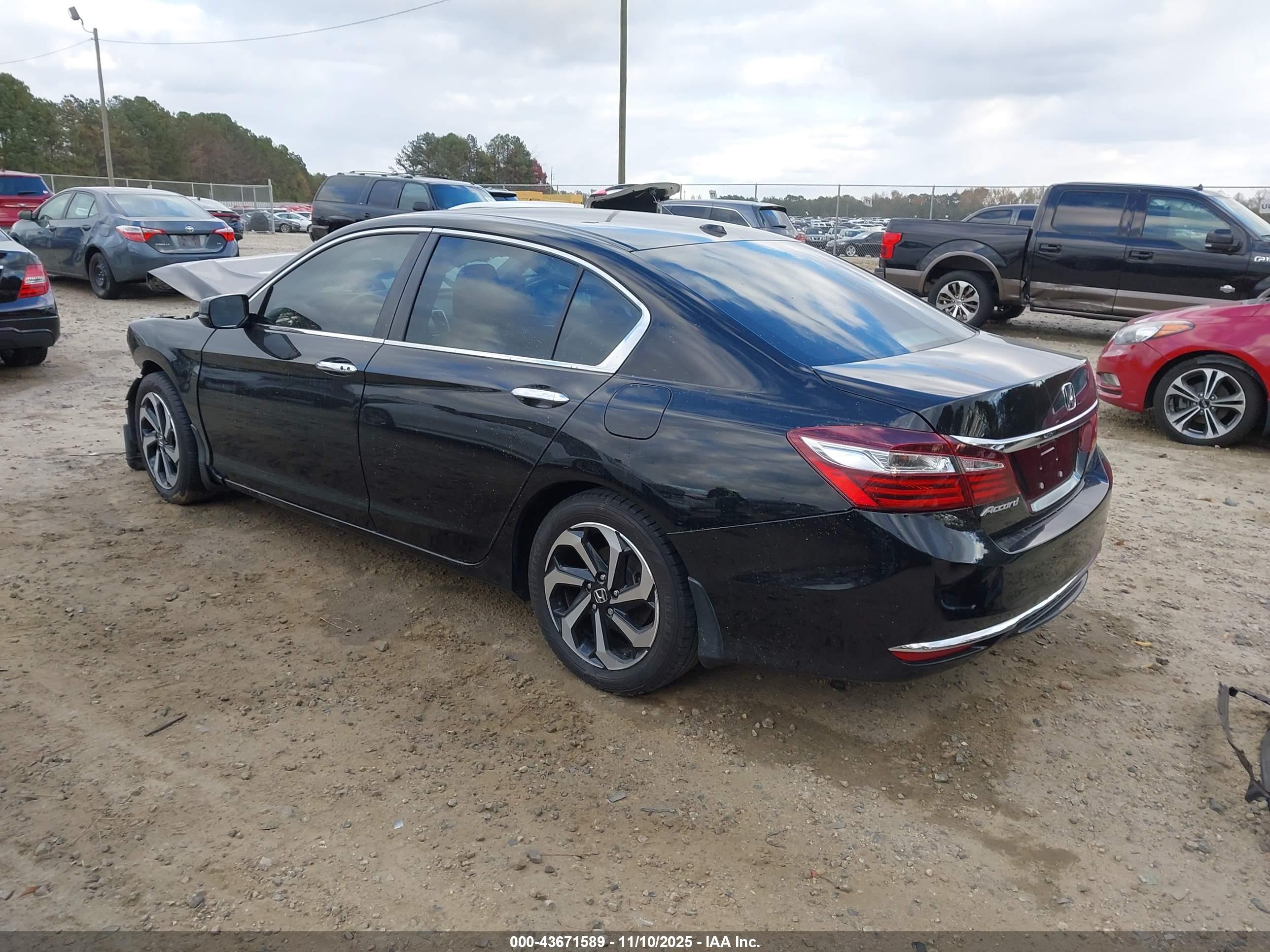 HONDA ACCORD image 3