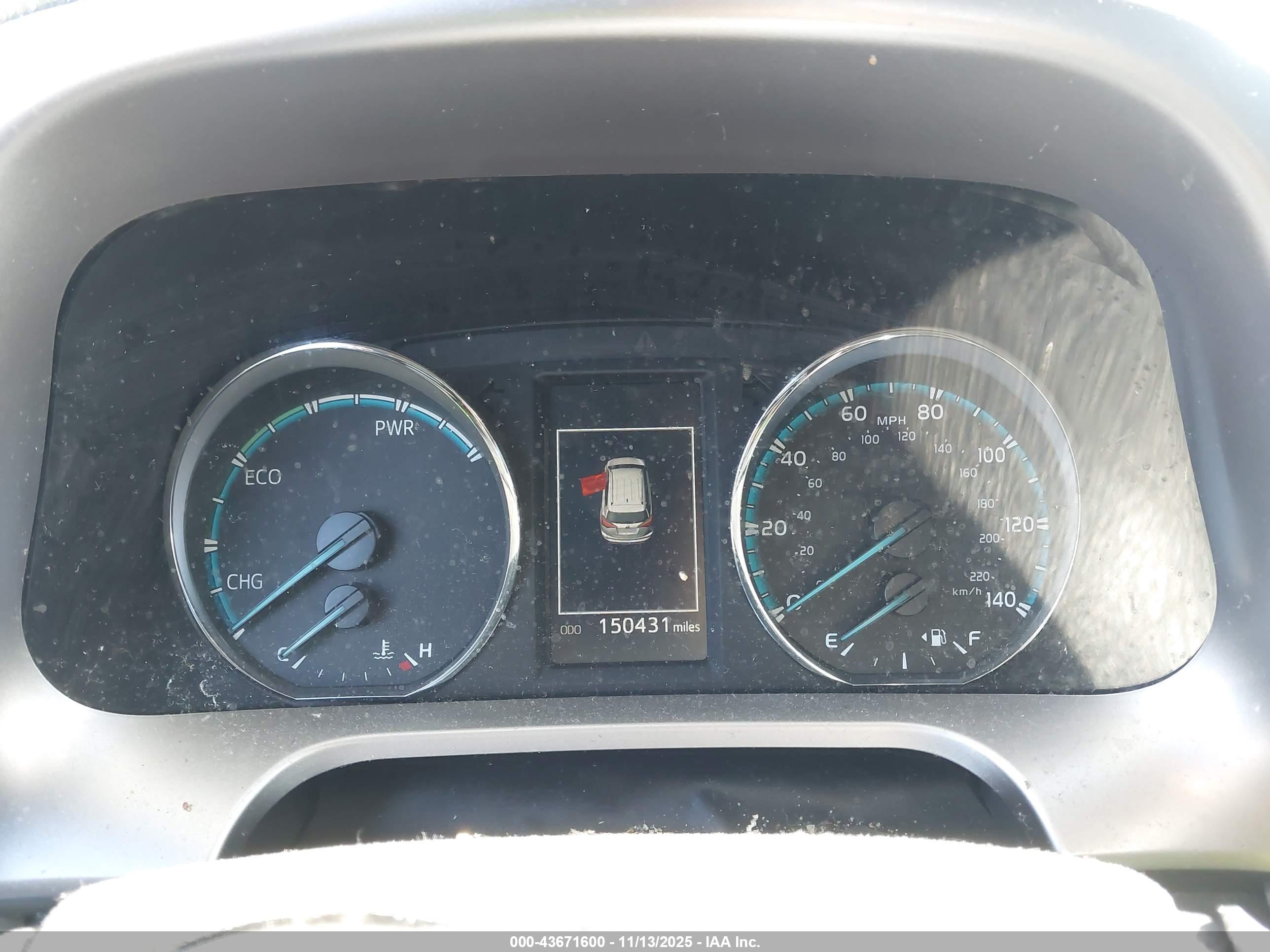 TOYOTA RAV4 image 7