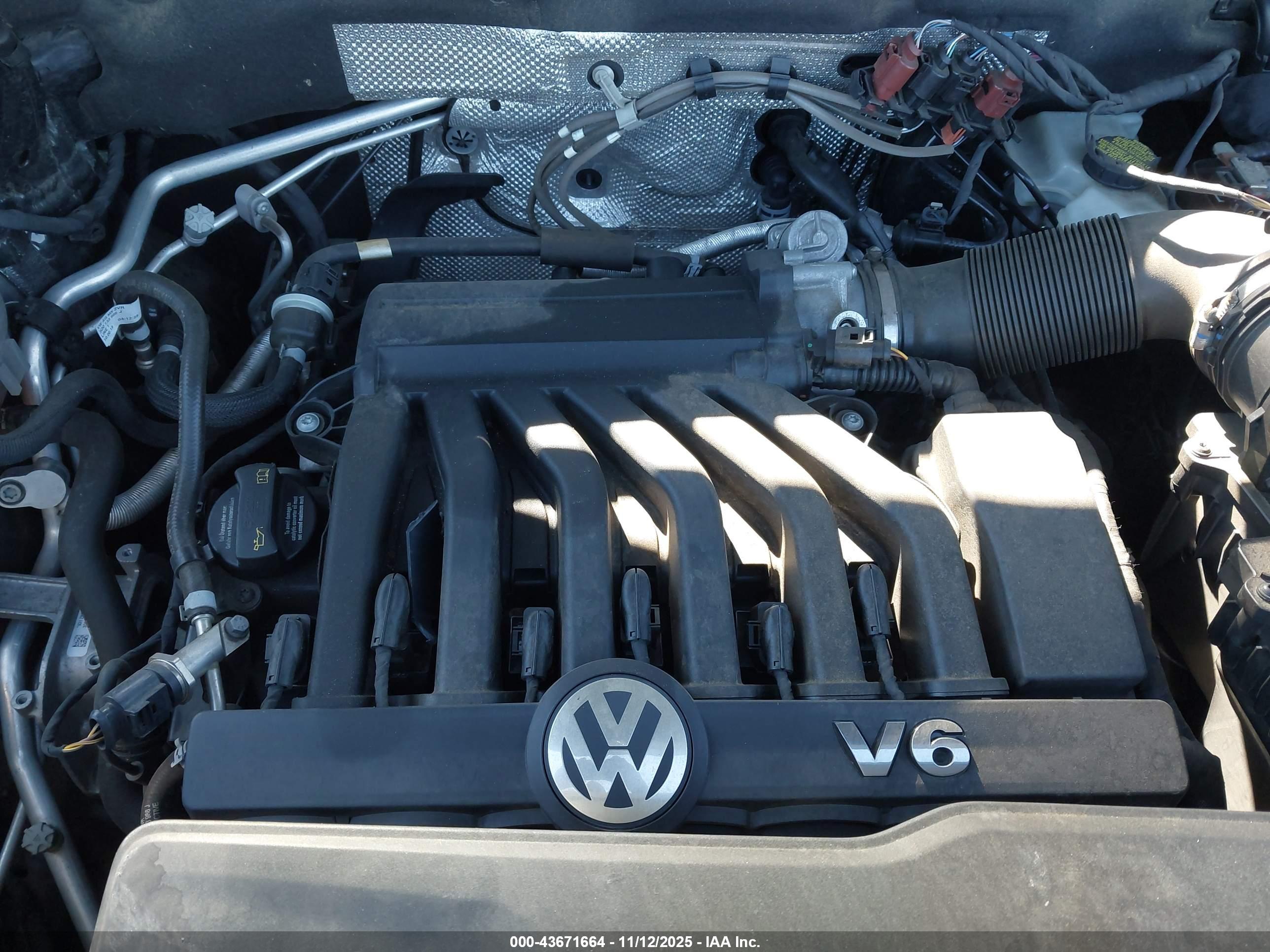 VOLKSWAGEN ATLAS image 10
