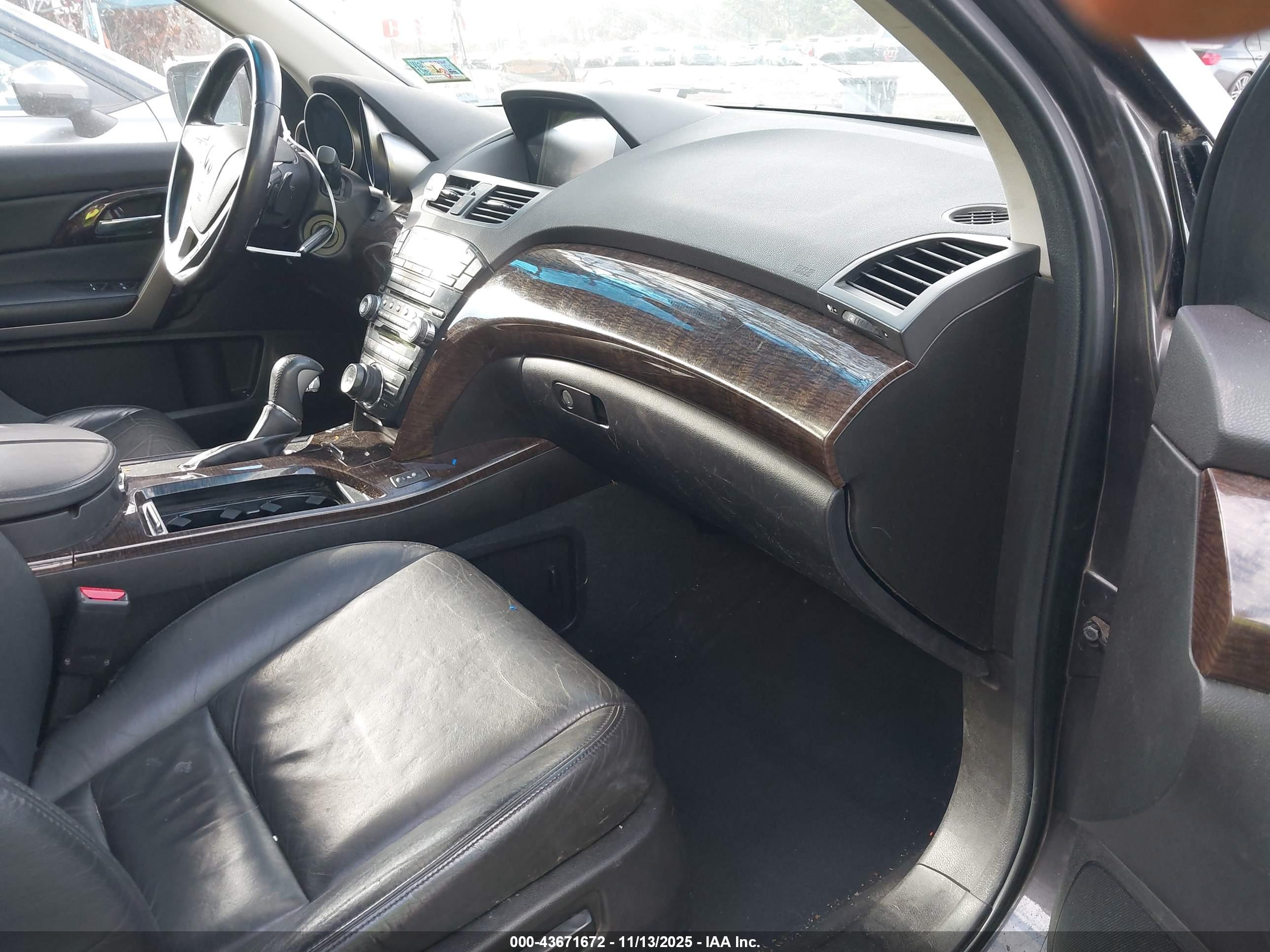 ACURA MDX image 5