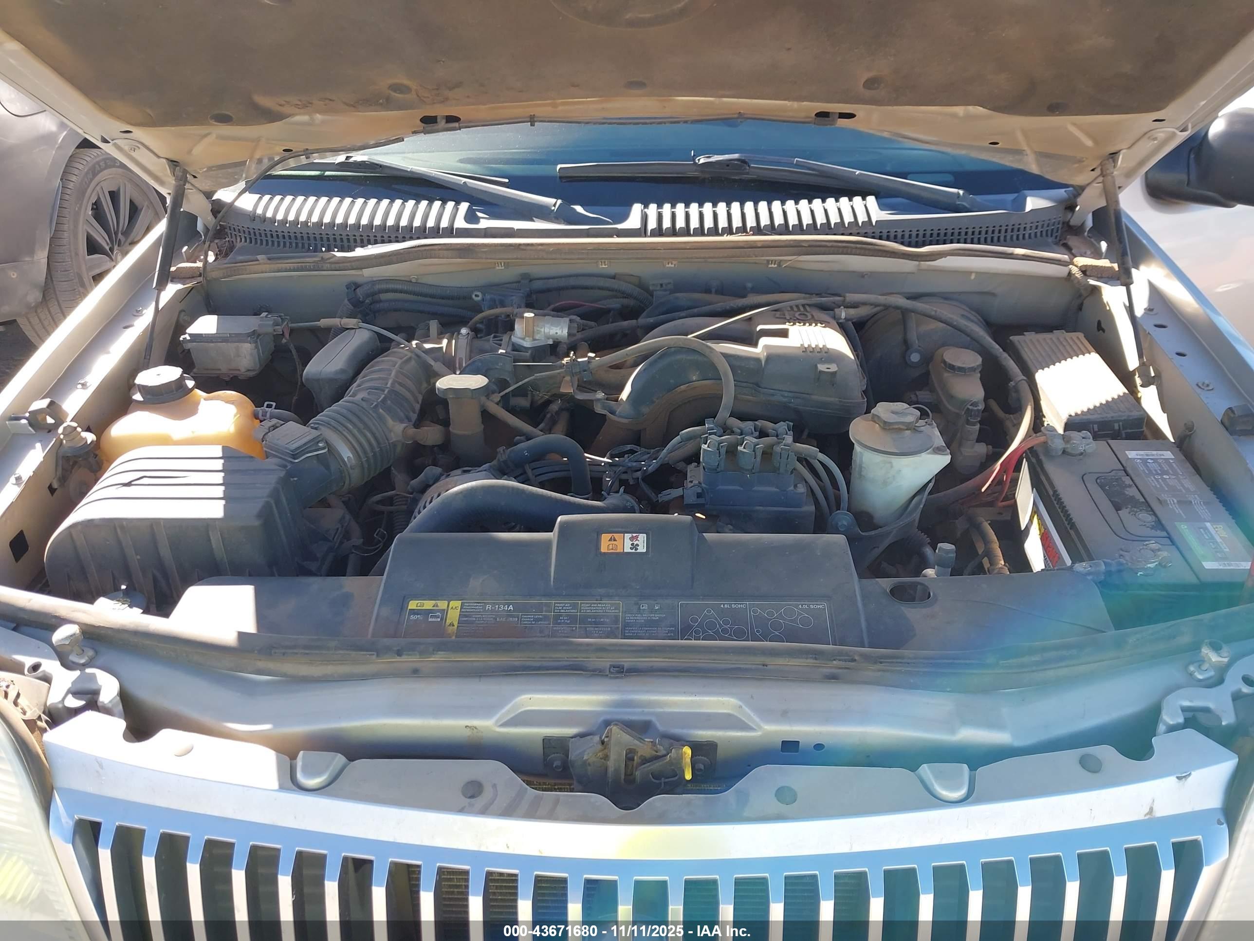 MERCURY MOUNTAINEER image 10