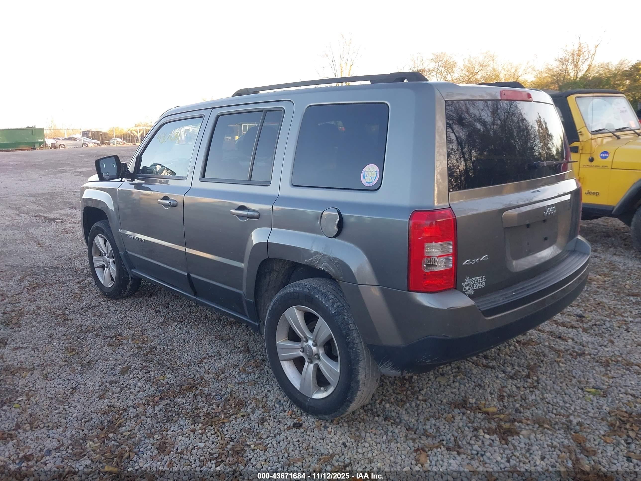 JEEP PATRIOT image 3