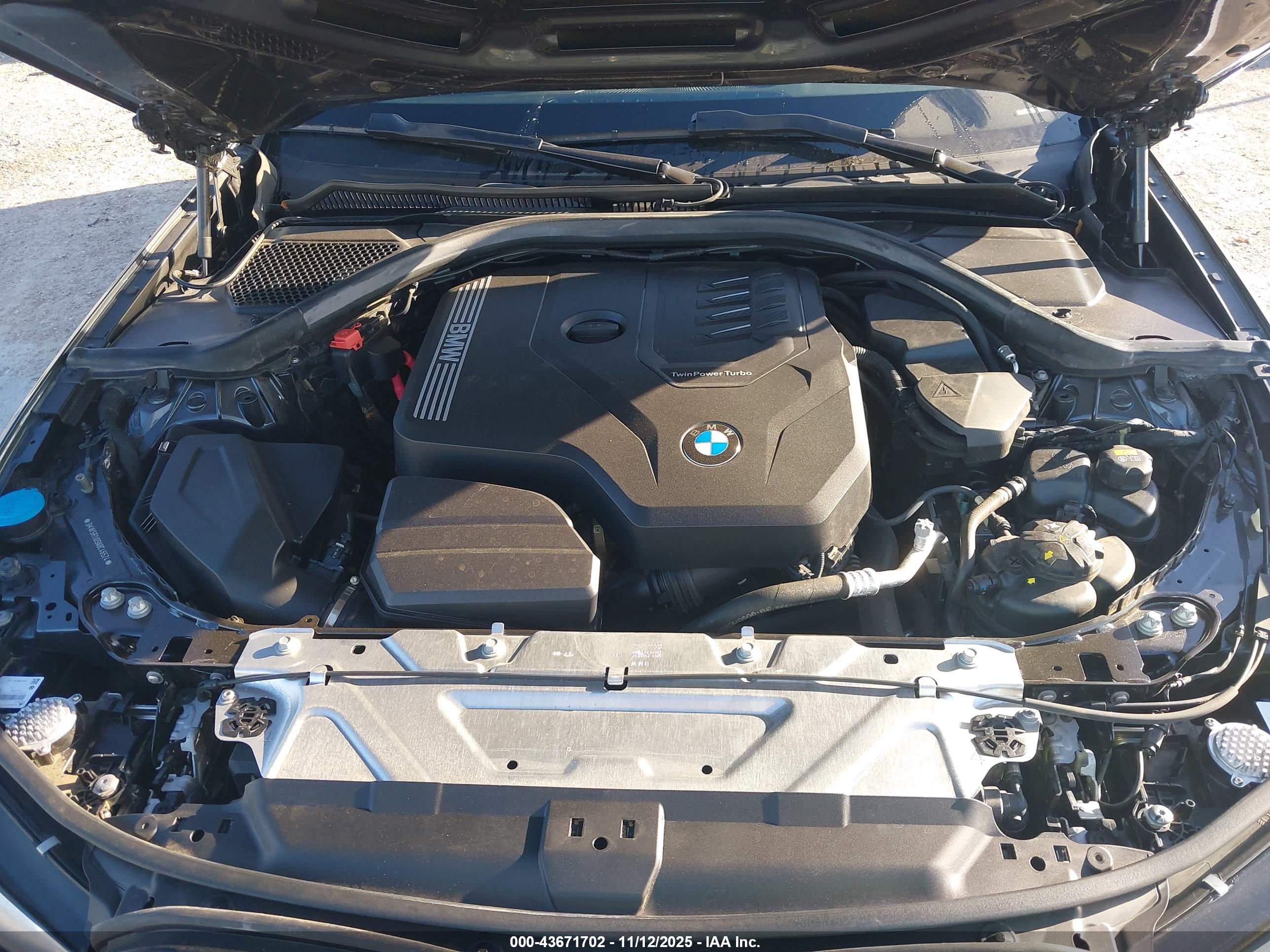 BMW 330I image 10