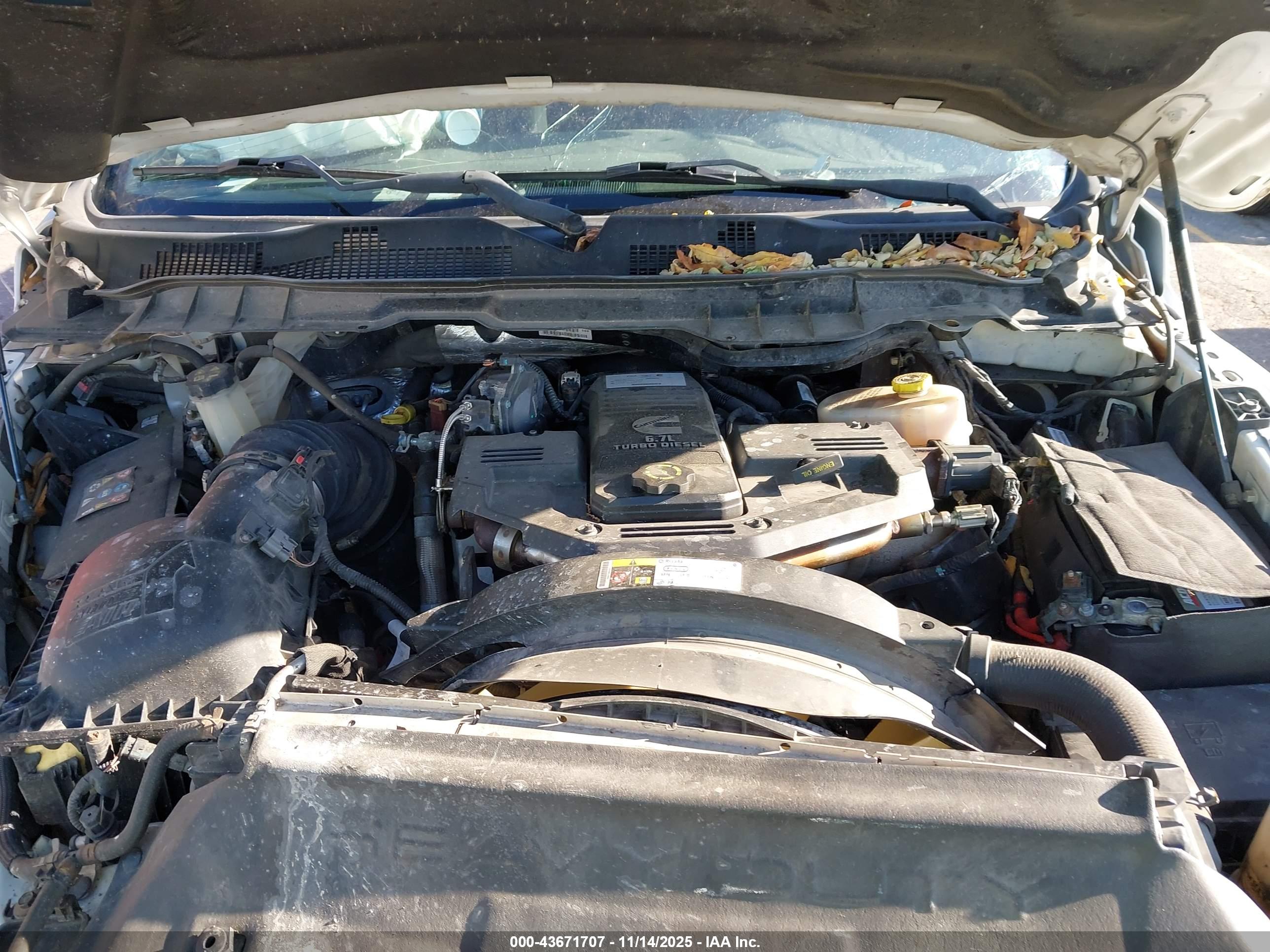 RAM 2500 image 10