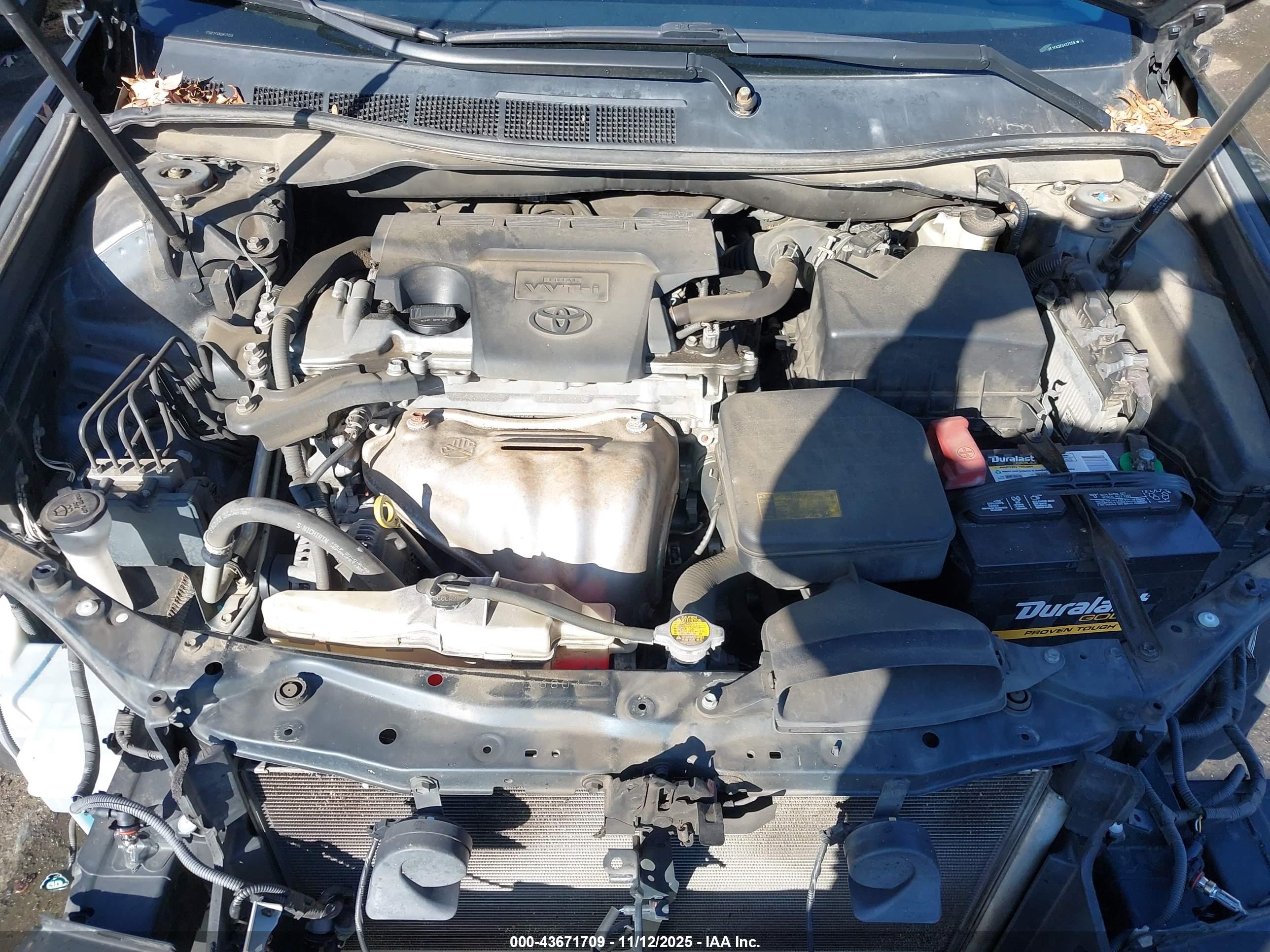 TOYOTA CAMRY image 10