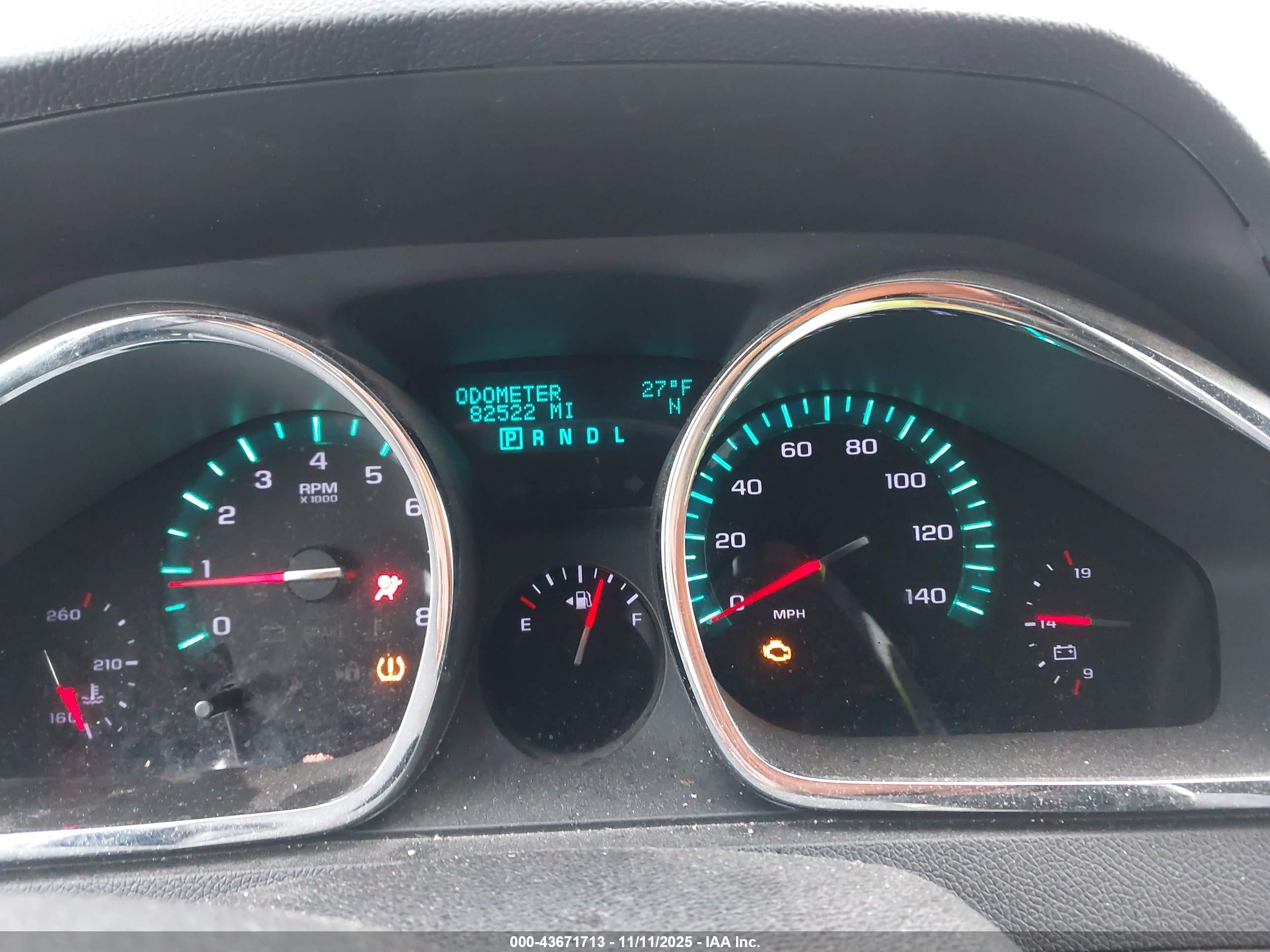 CHEVROLET TRAVERSE image 7