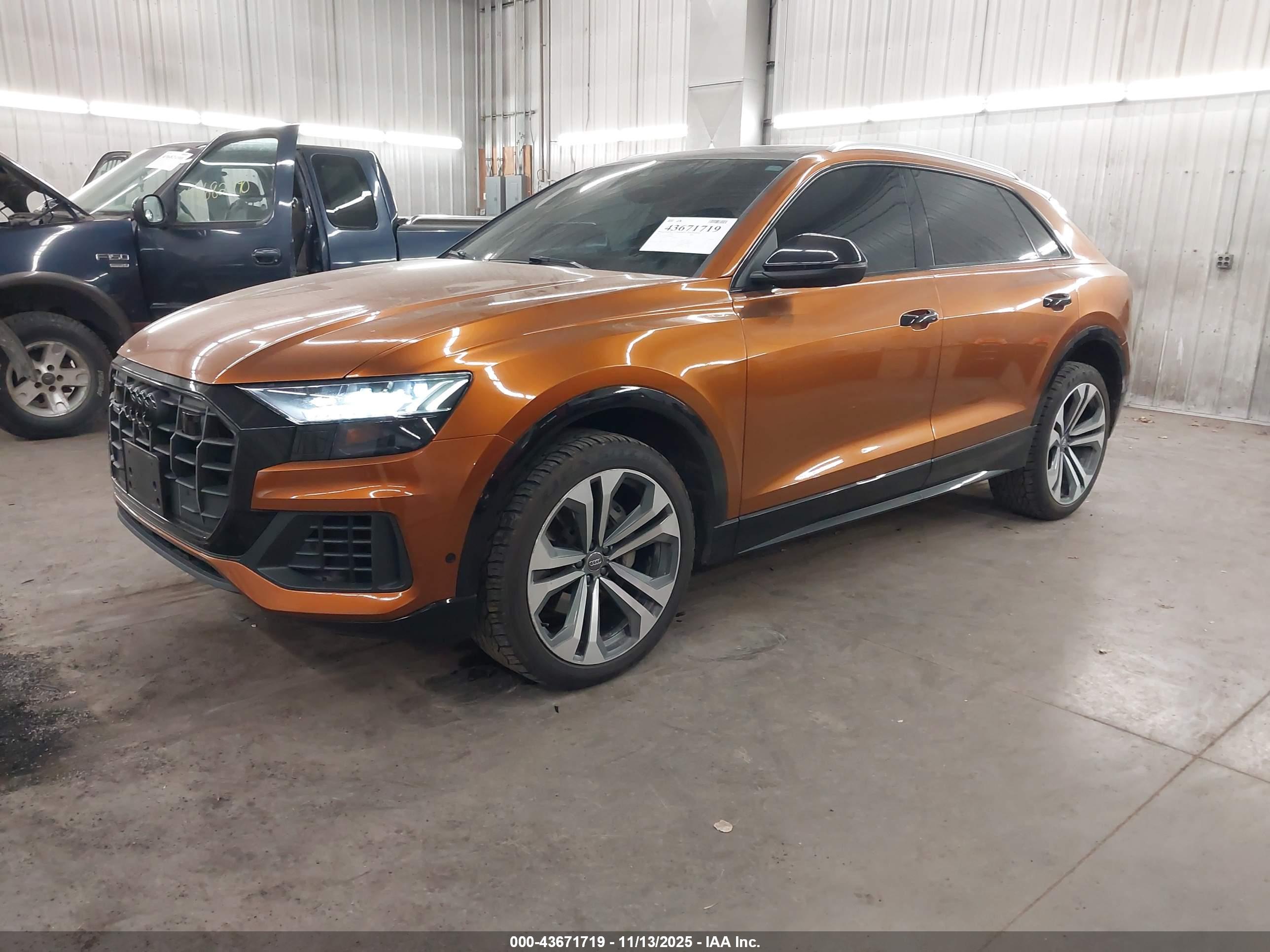 AUDI Q8 image 2